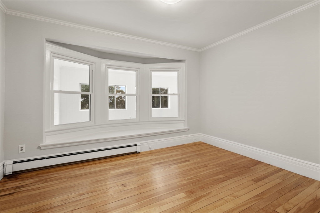 37 Kenwood Ave