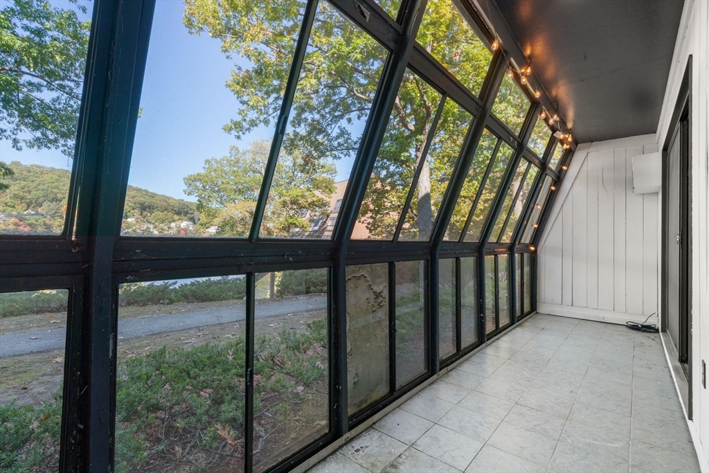 19 Eaglehaead Terrace # 2