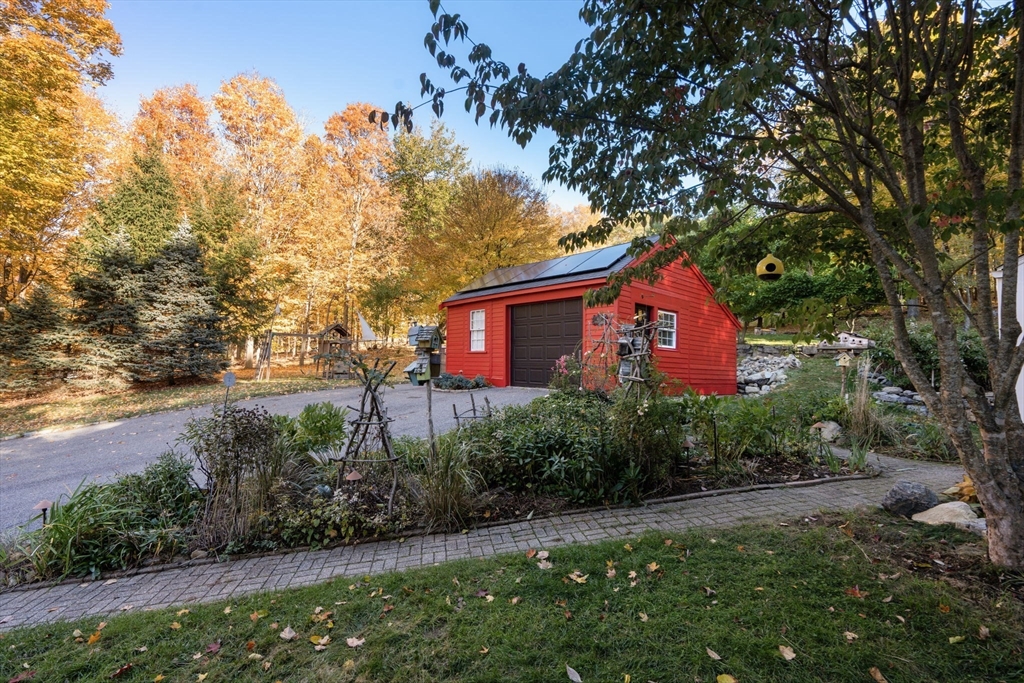 463 Edmands Rd