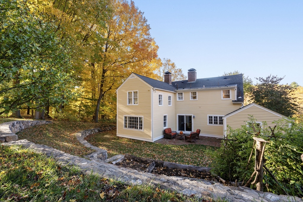 463 Edmands Rd
