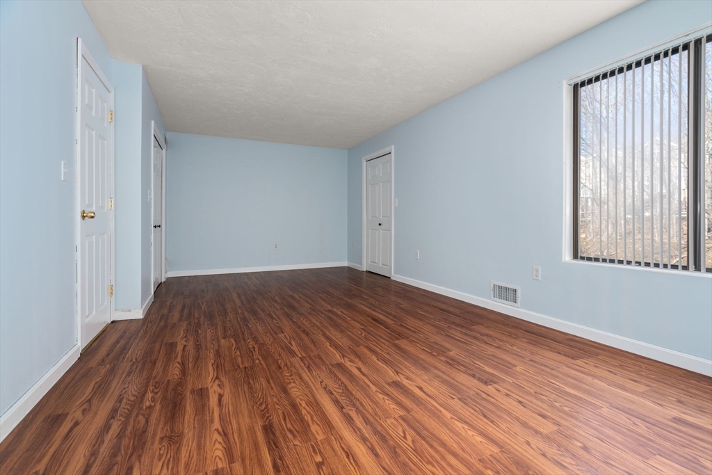 45 Lakeside Ave # 31