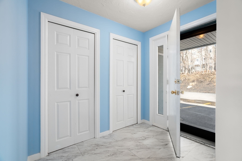 45 Lakeside Ave # 31