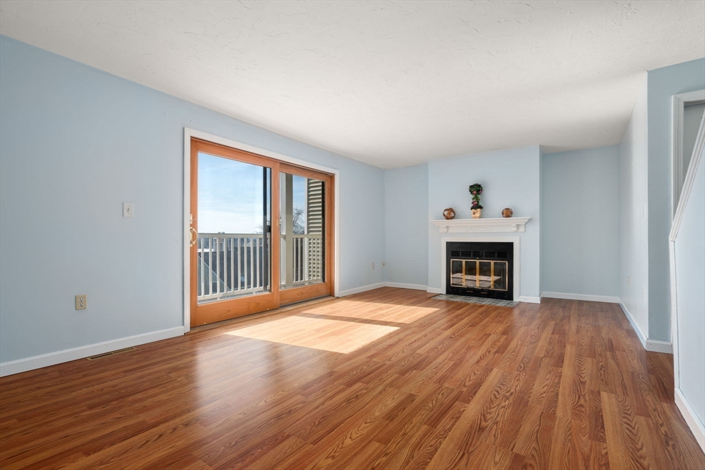 45 Lakeside Ave # 31