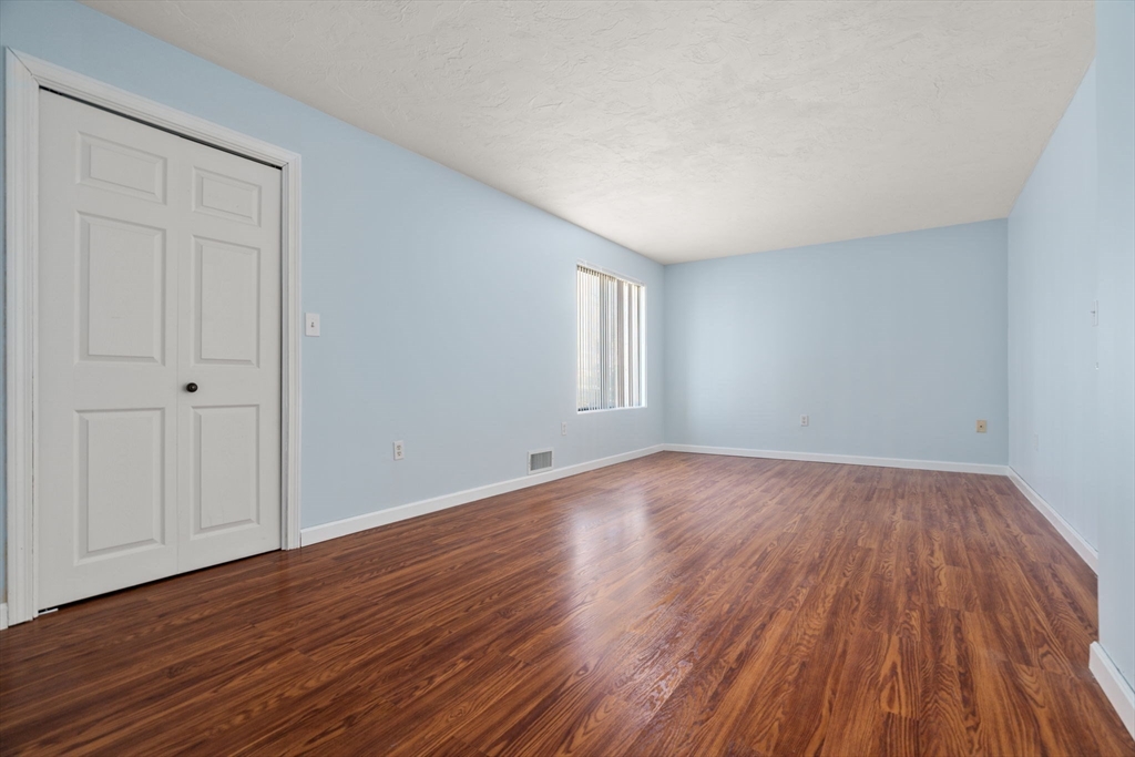 45 Lakeside Ave # 31