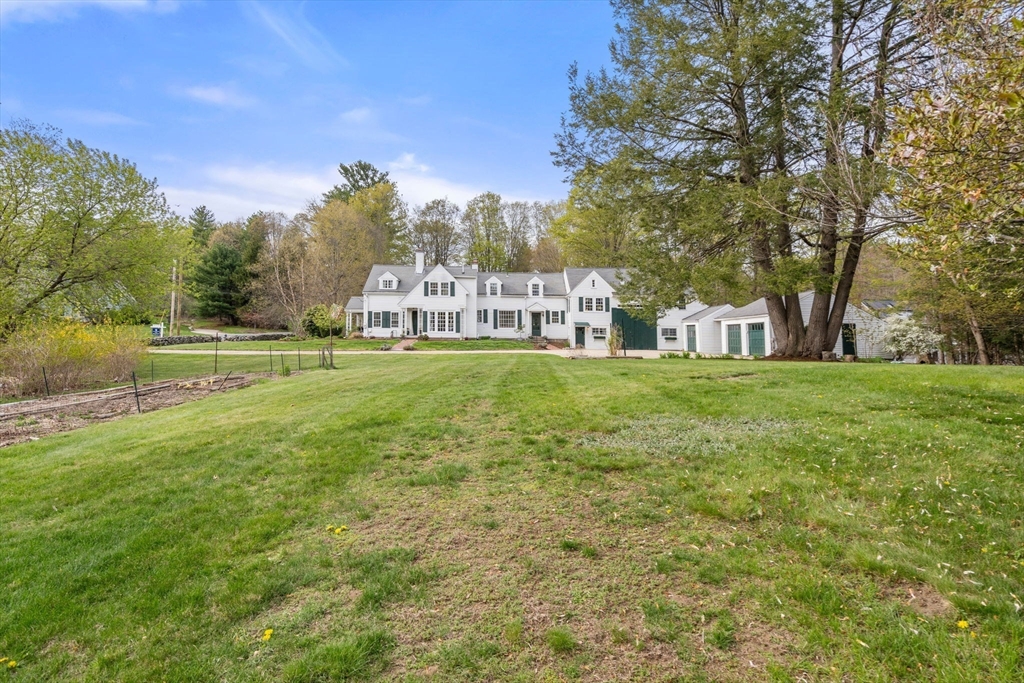 187 Mill St