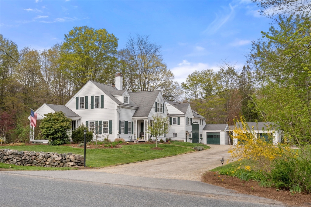 187 Mill St