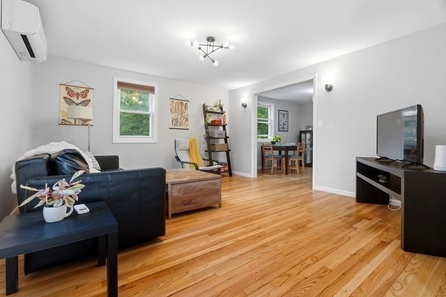 15 Cove Ave # 15