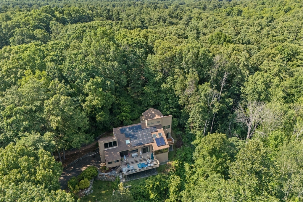 7 Hilltop Ln