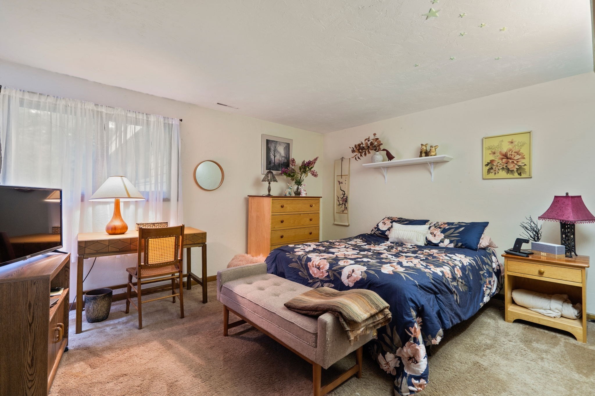 7 Hilltop Ln