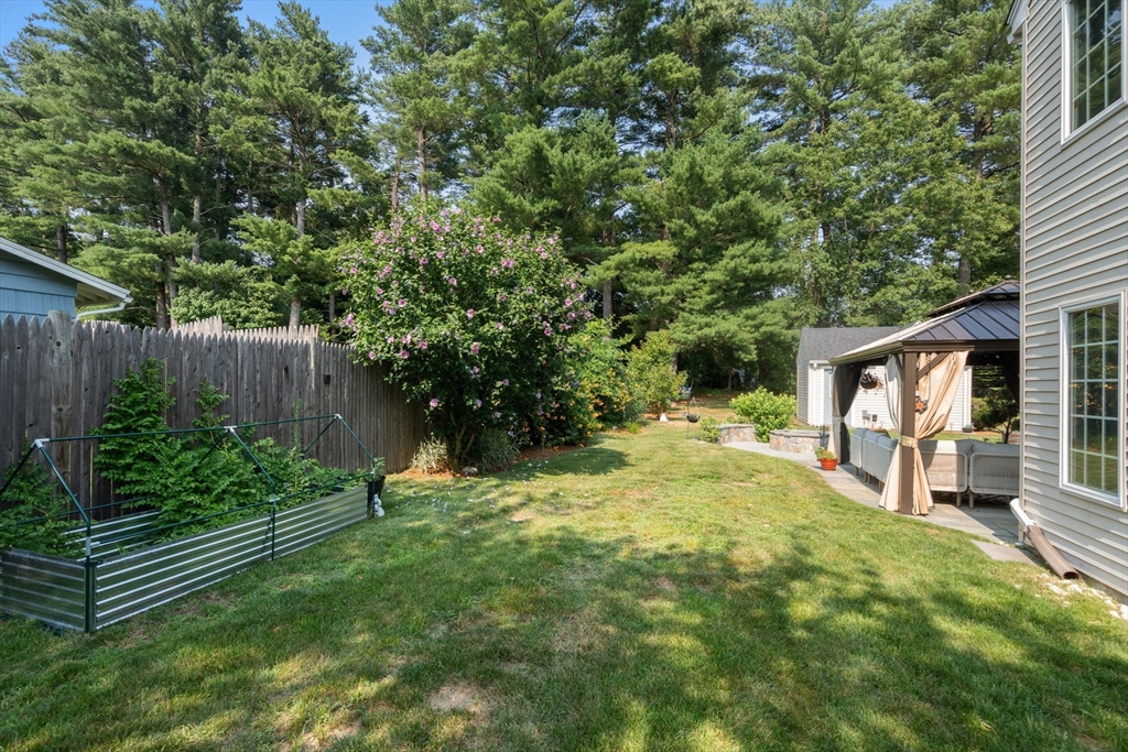17 Clara Rd