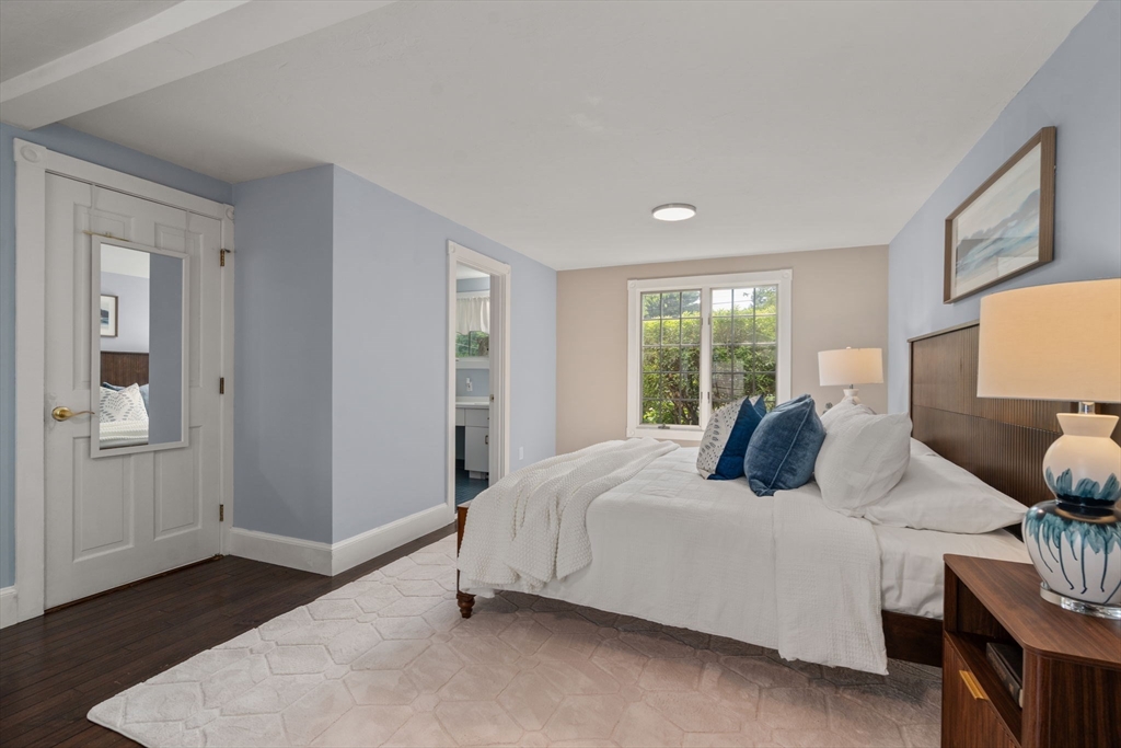 17 Clara Rd