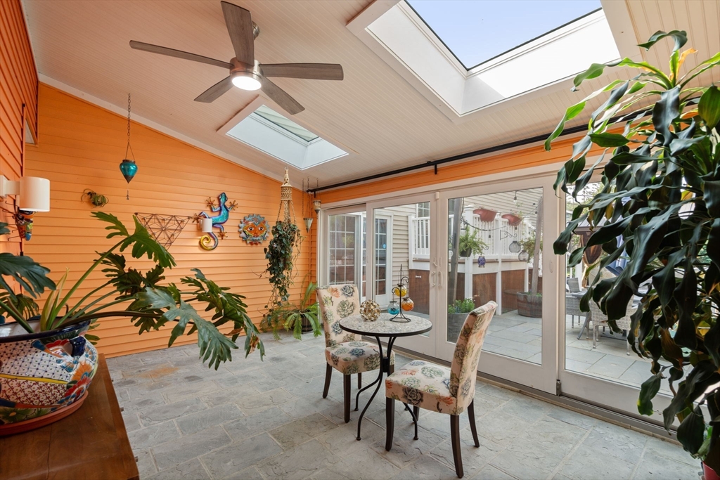 17 Clara Rd