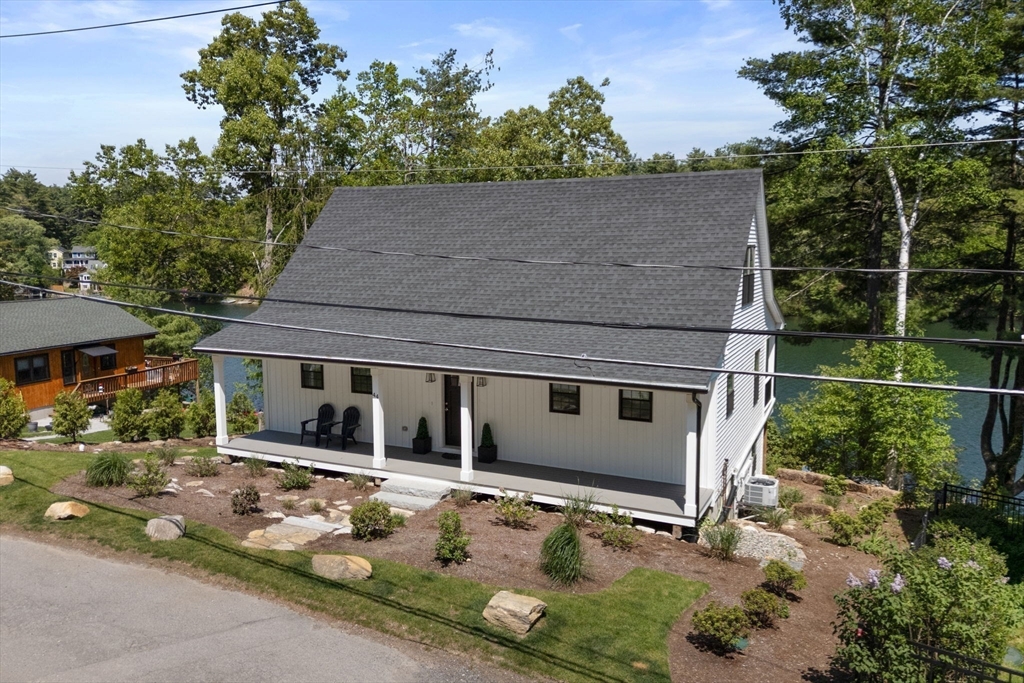 44 Pine Point Rd