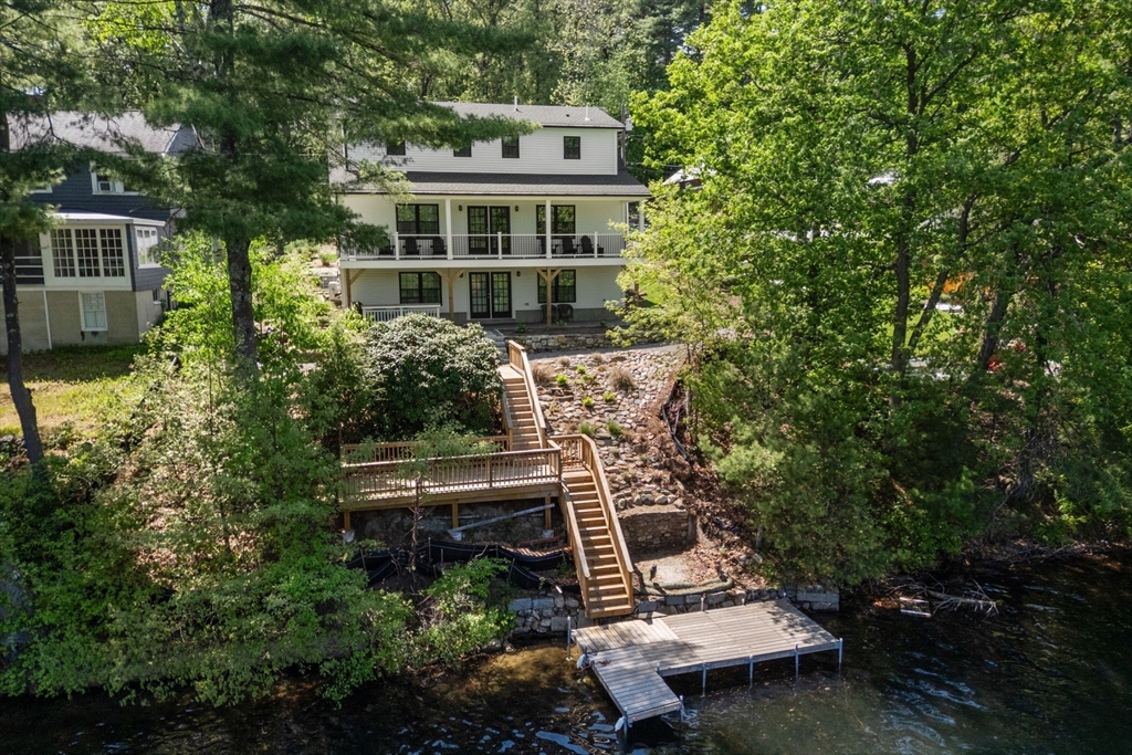 44 Pine Point Rd