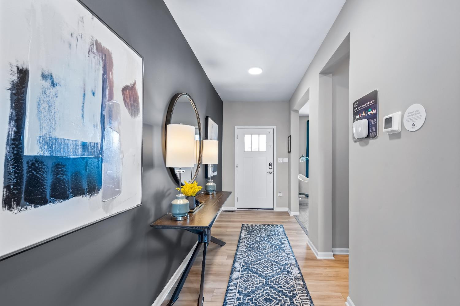 4005 Iron Gate Drive Unit: L-113