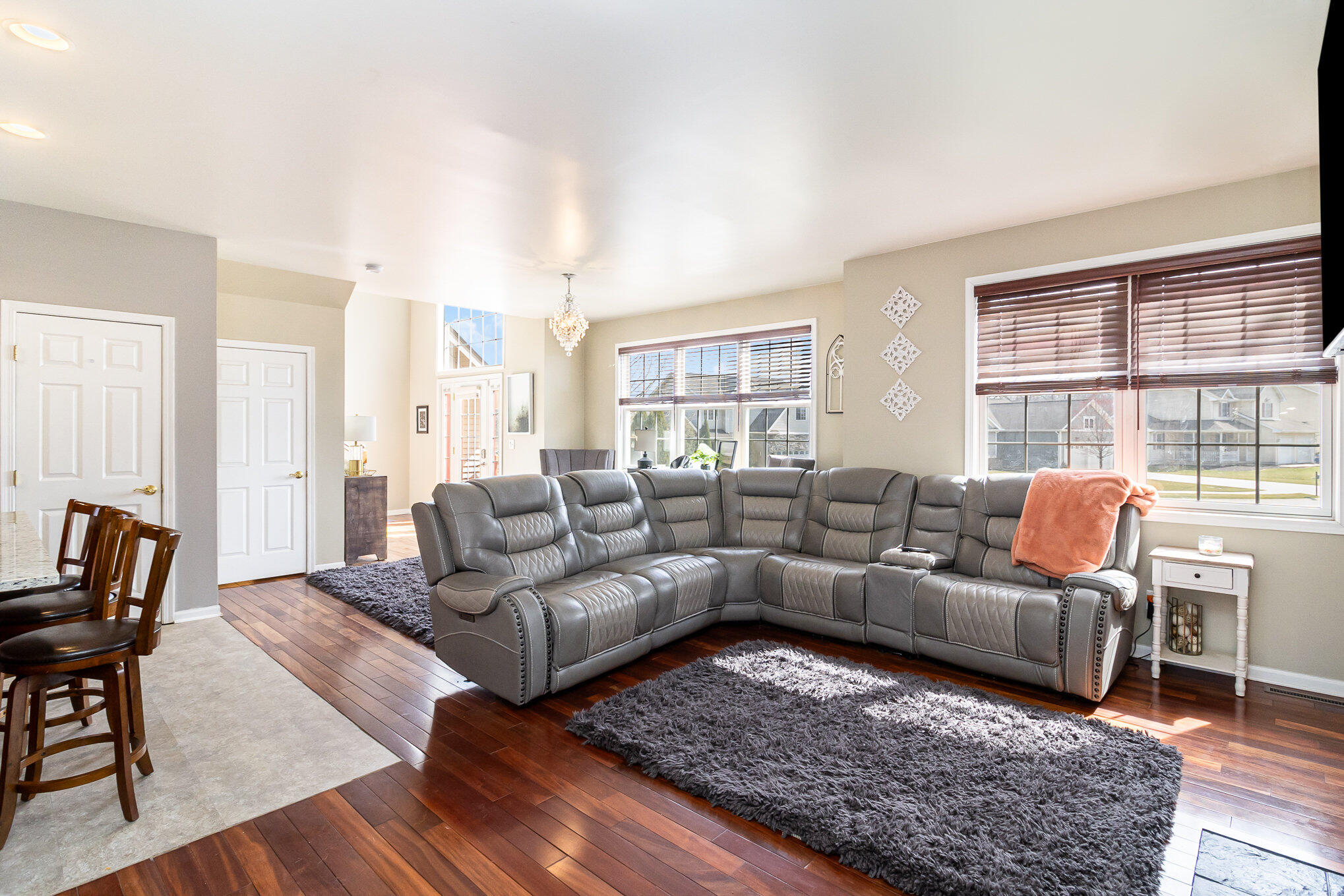 381 Lake Vista Court