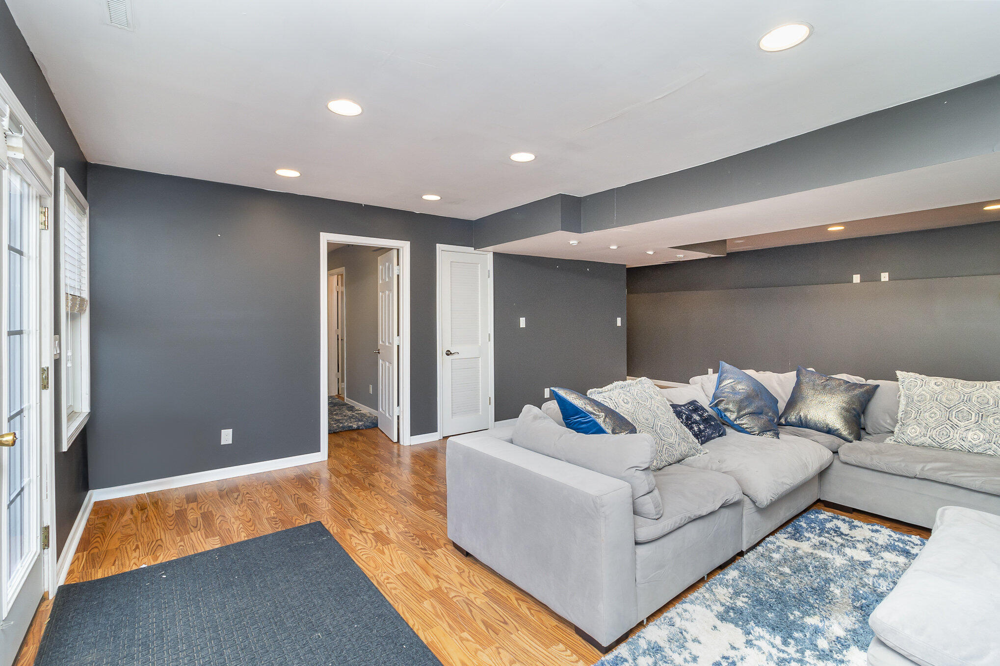 381 Lake Vista Court