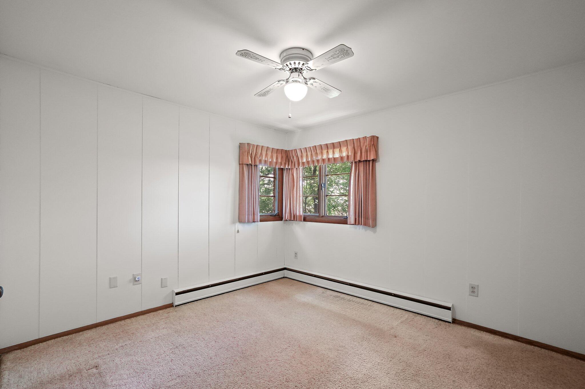 11302 S 1025 W