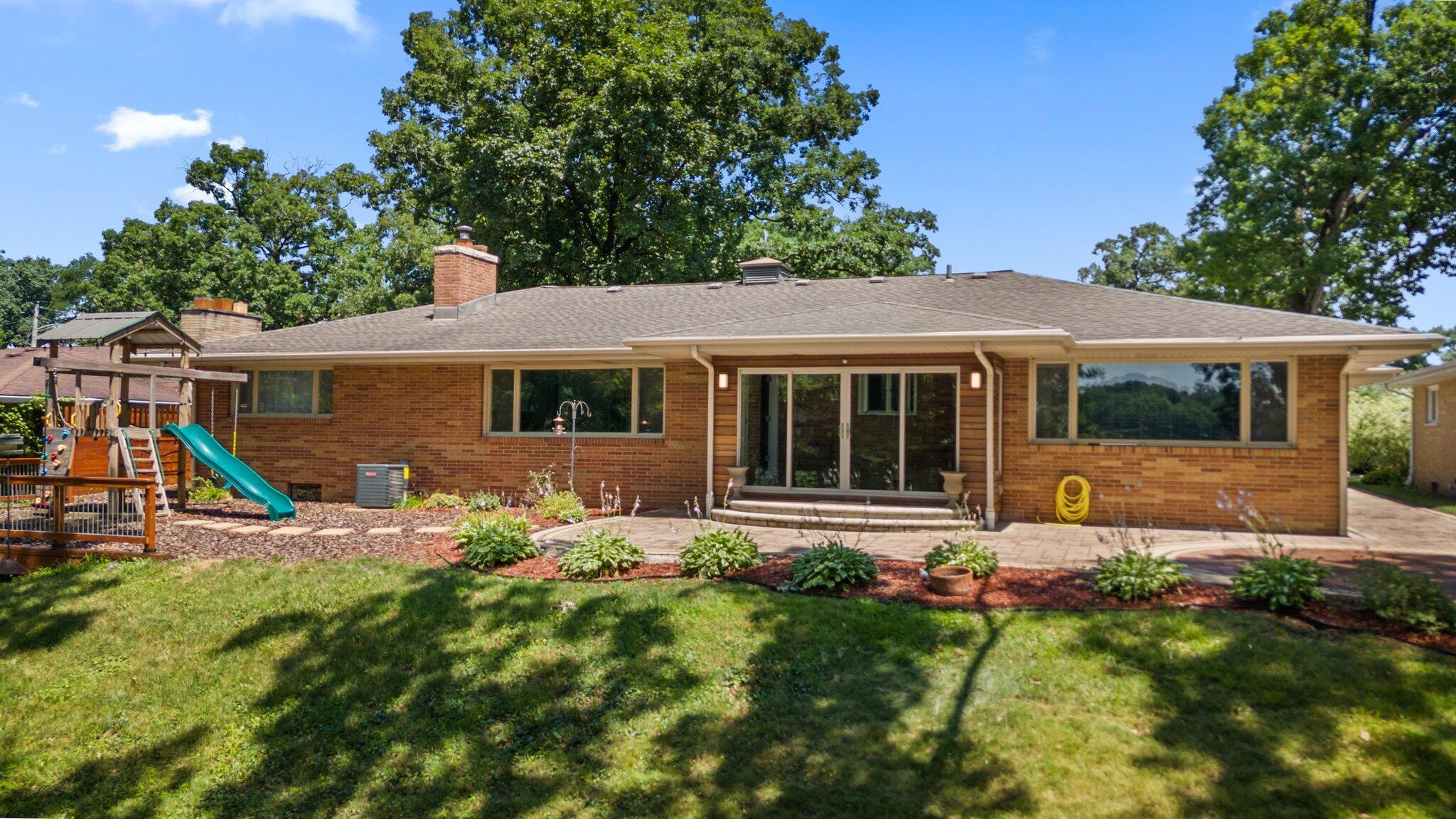 919 Lake George Drive