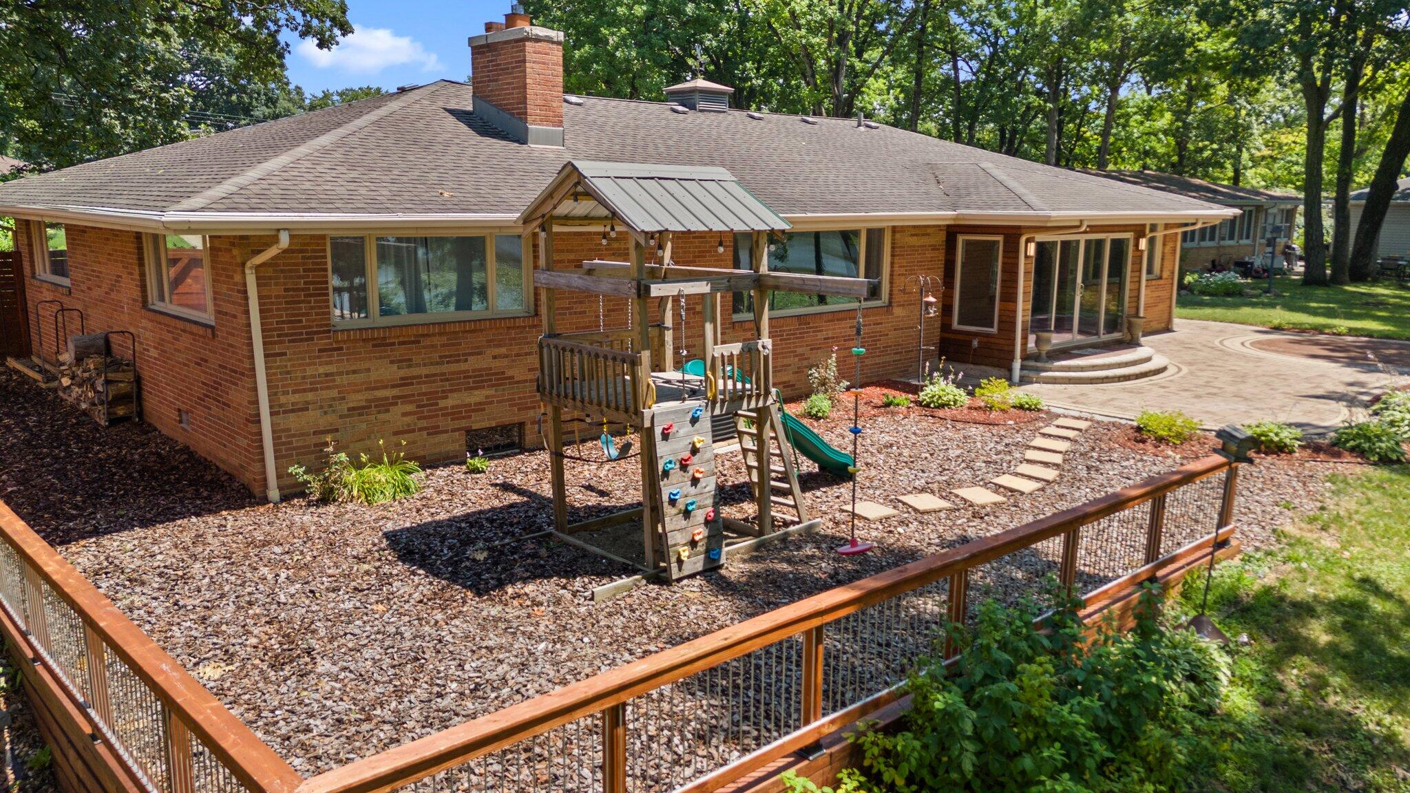 919 Lake George Drive