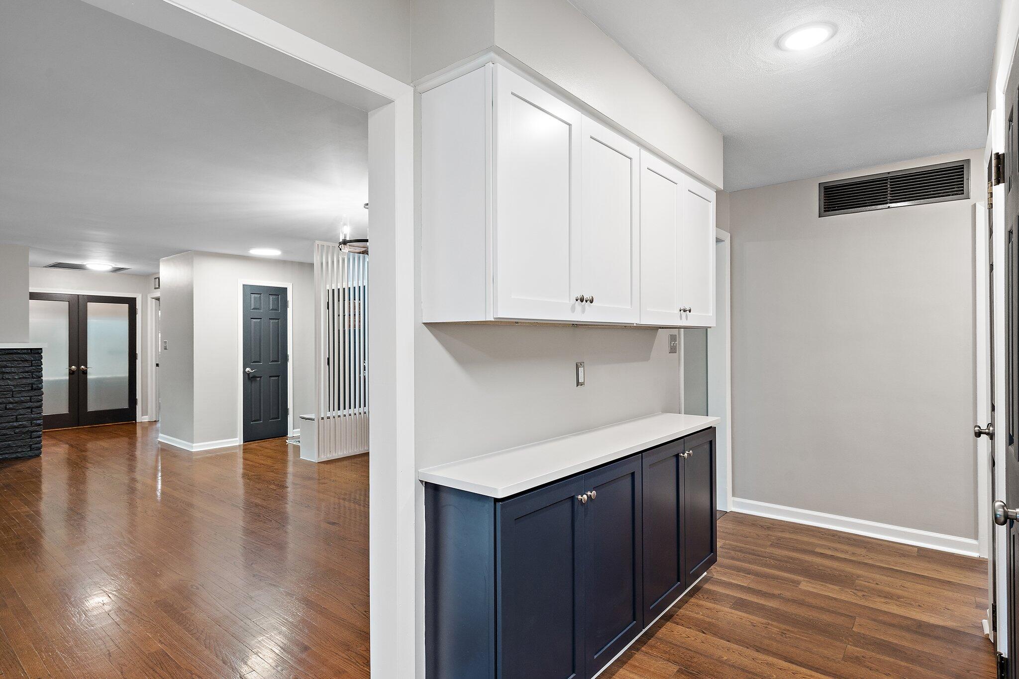 919 Lake George Drive