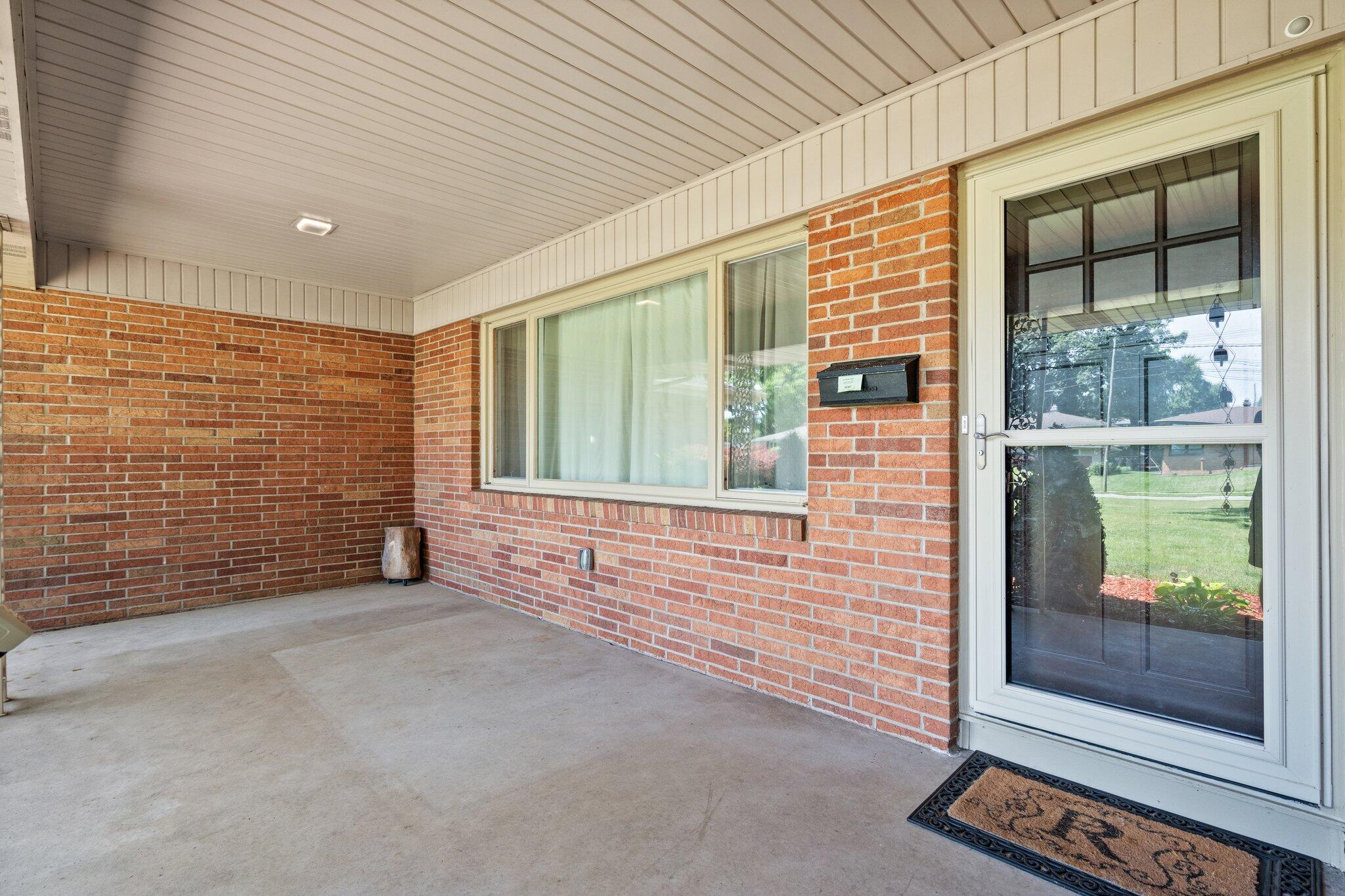 919 Lake George Drive