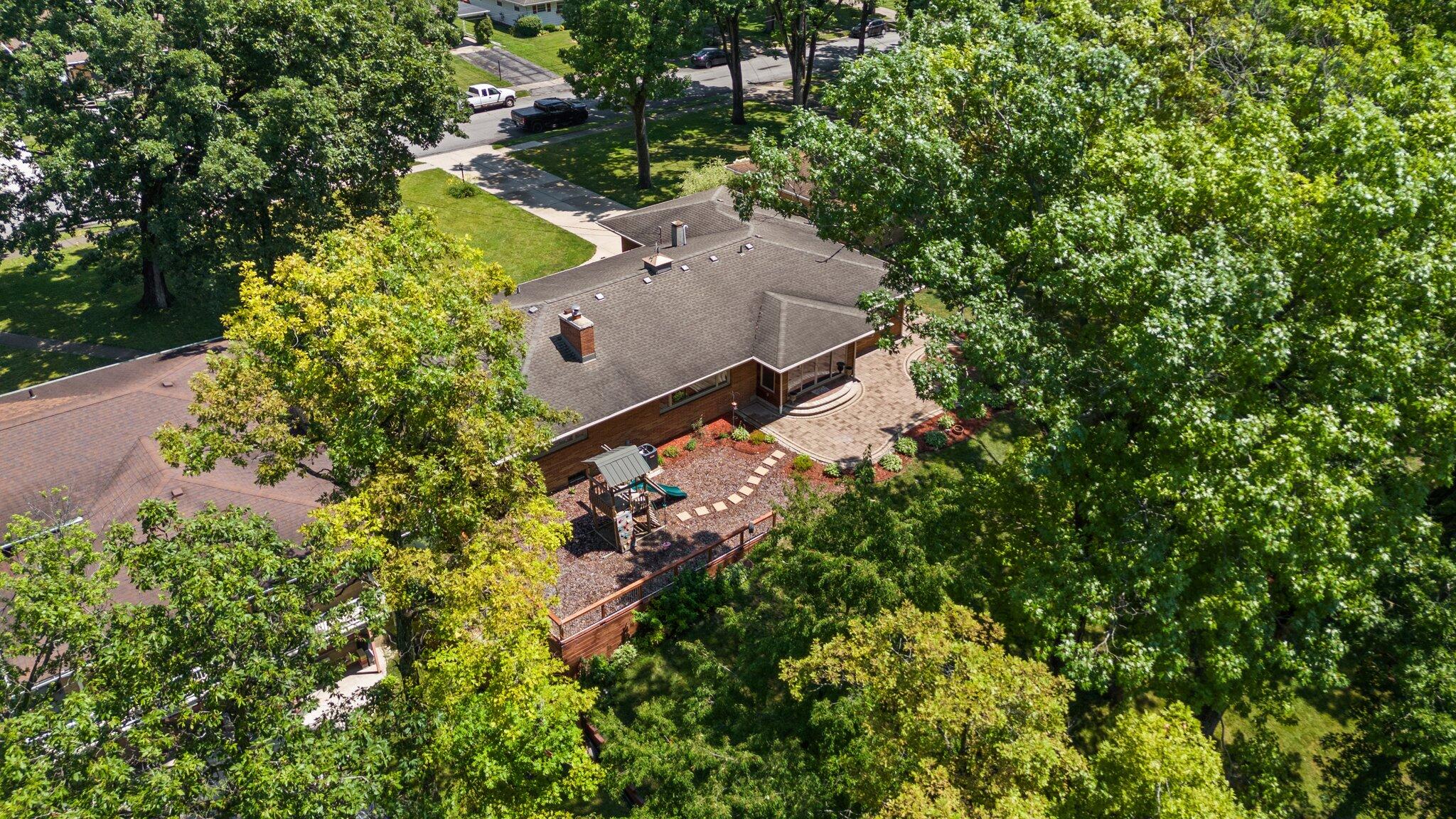 919 Lake George Drive