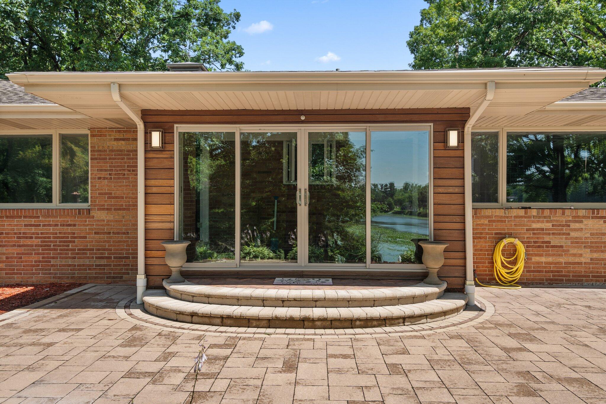 919 Lake George Drive