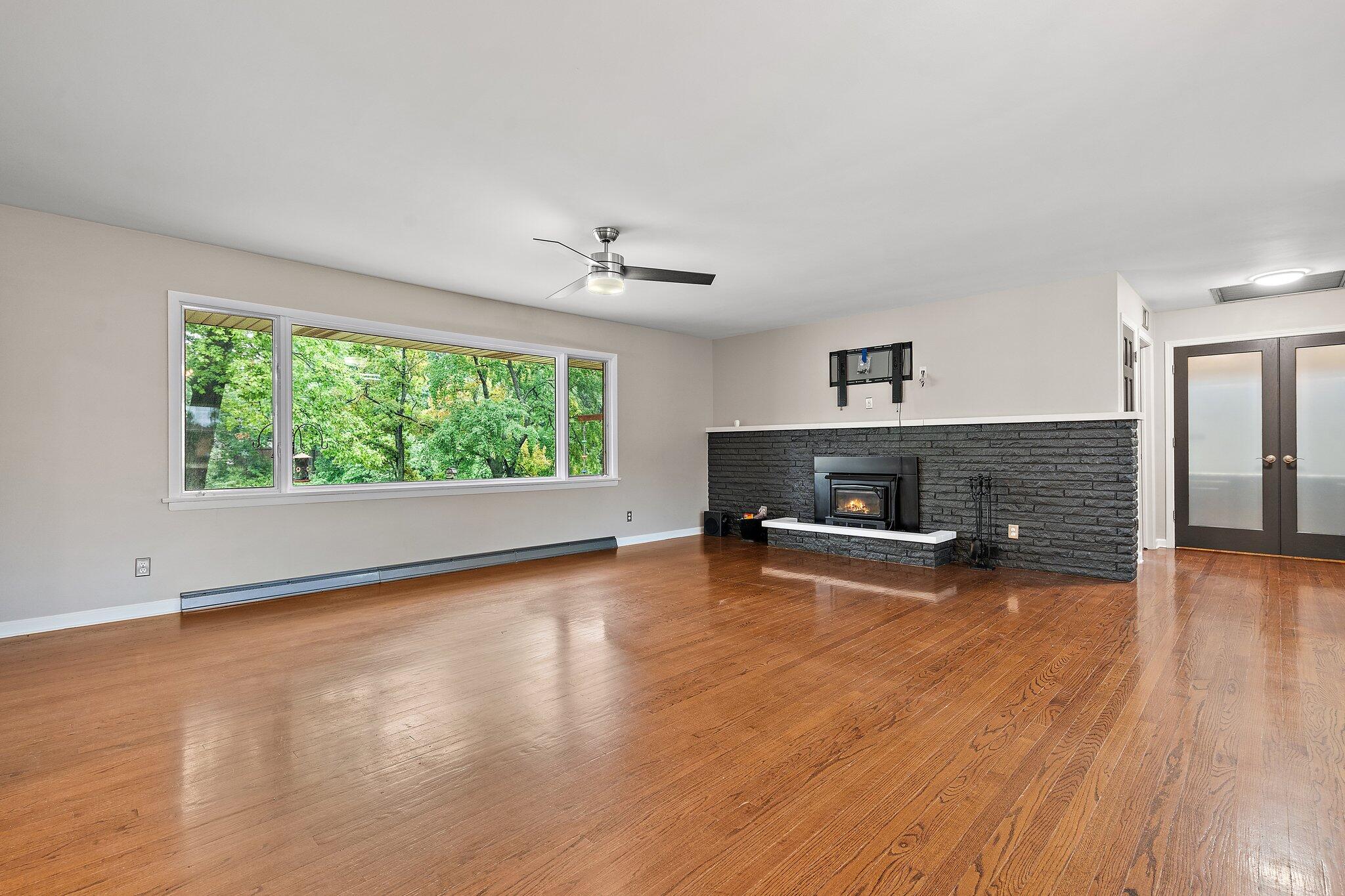 919 Lake George Drive