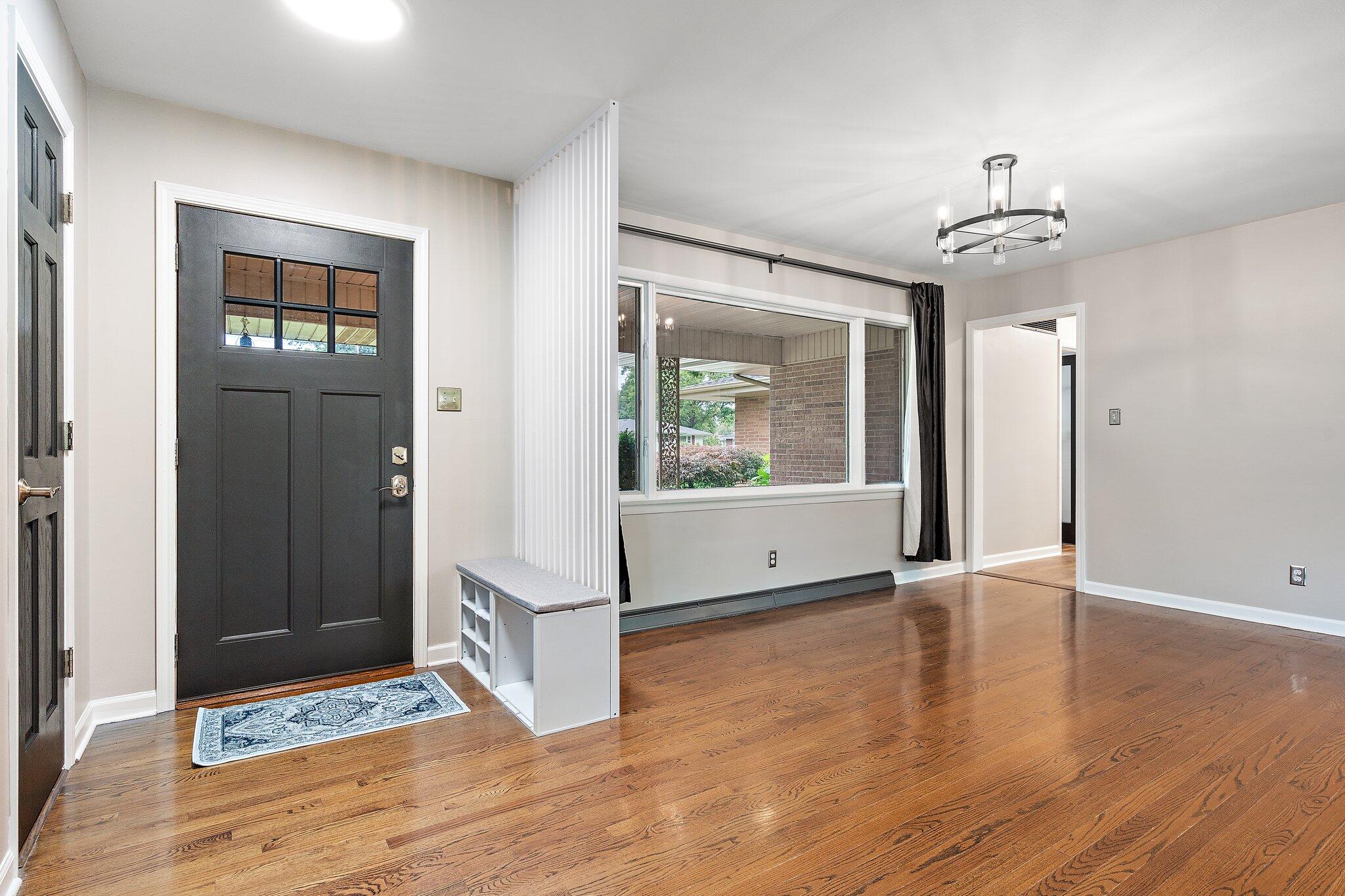 919 Lake George Drive