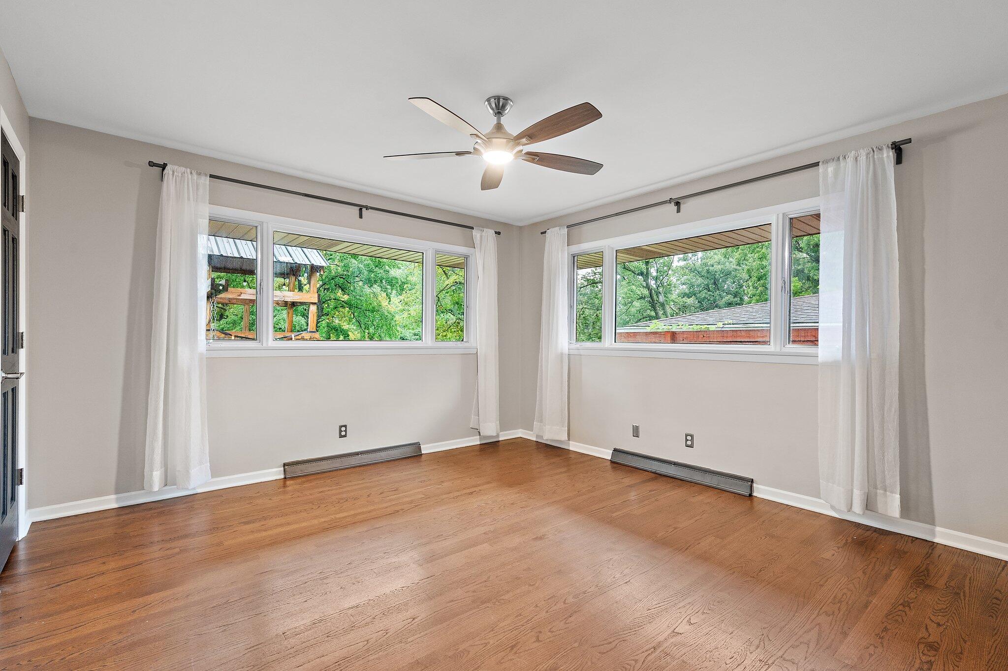 919 Lake George Drive