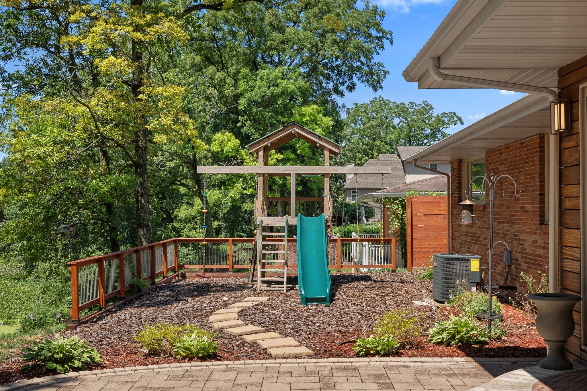 919 Lake George Drive