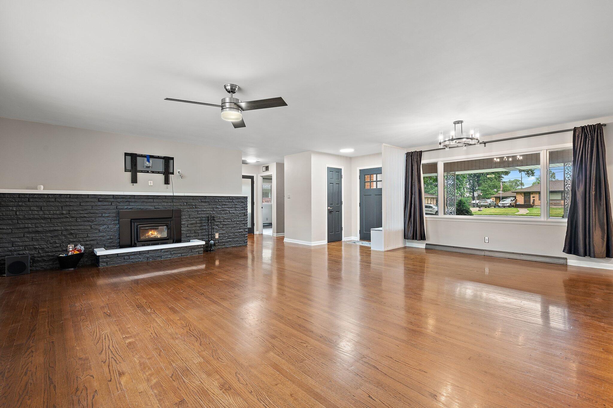 919 Lake George Drive