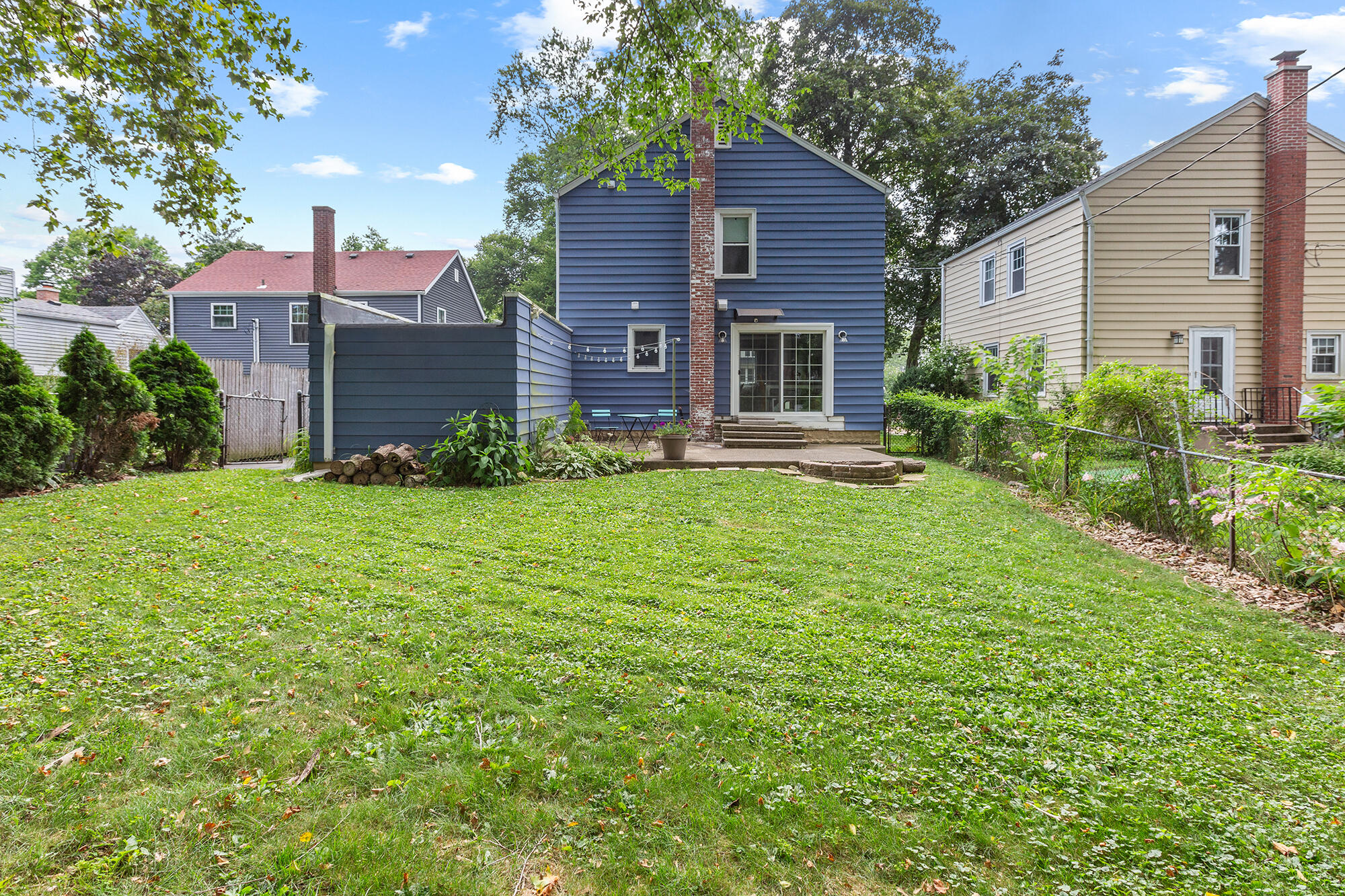 412 Elmhurst Avenue
