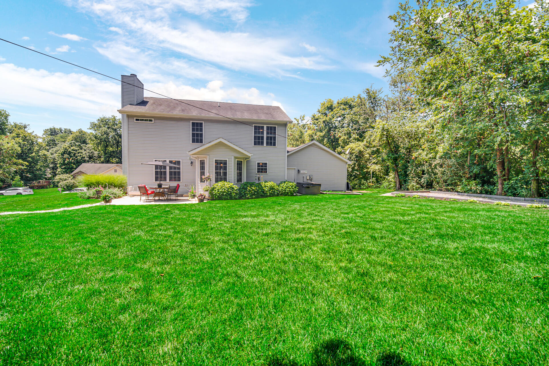 266 Castlewood Drive