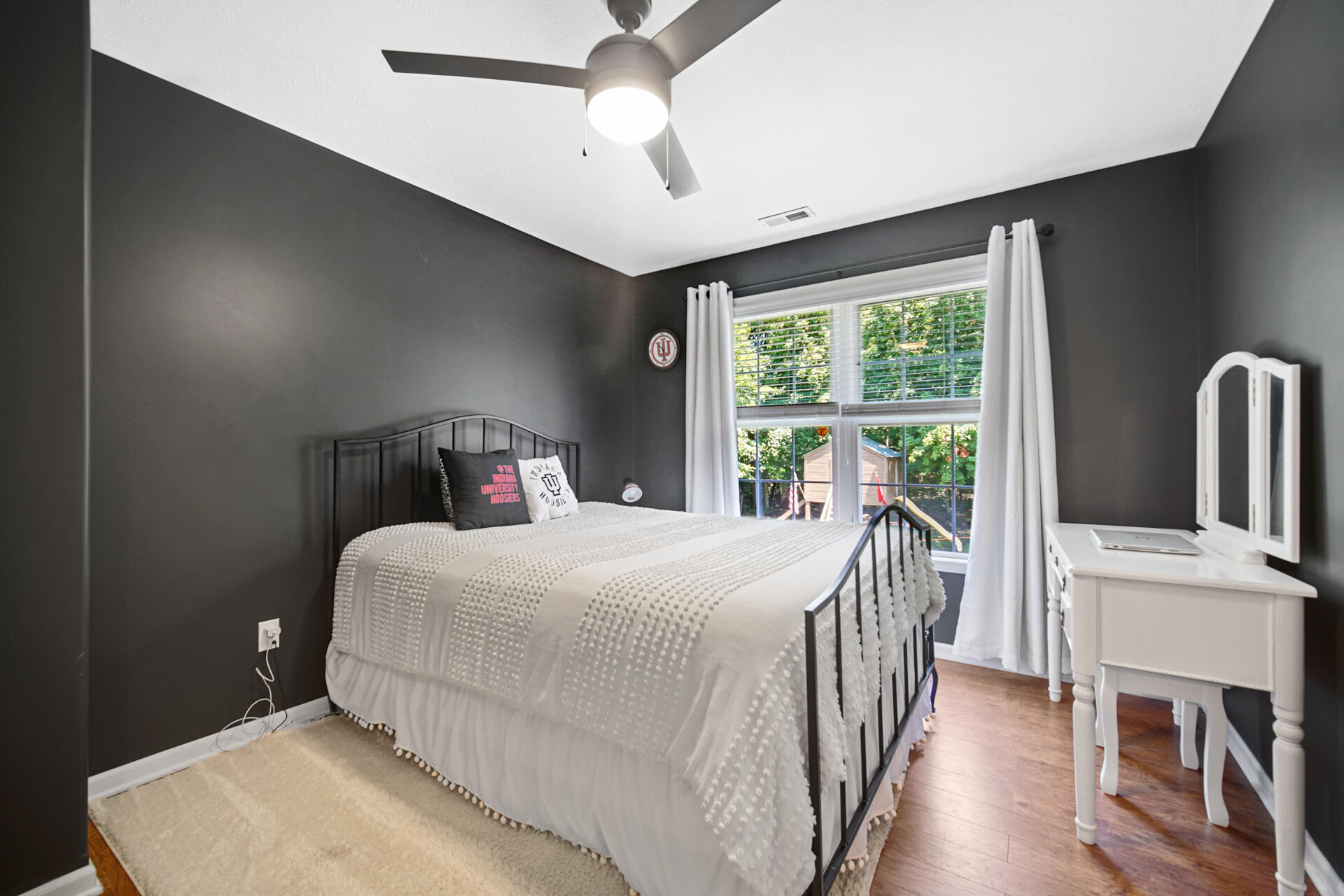 266 Castlewood Drive