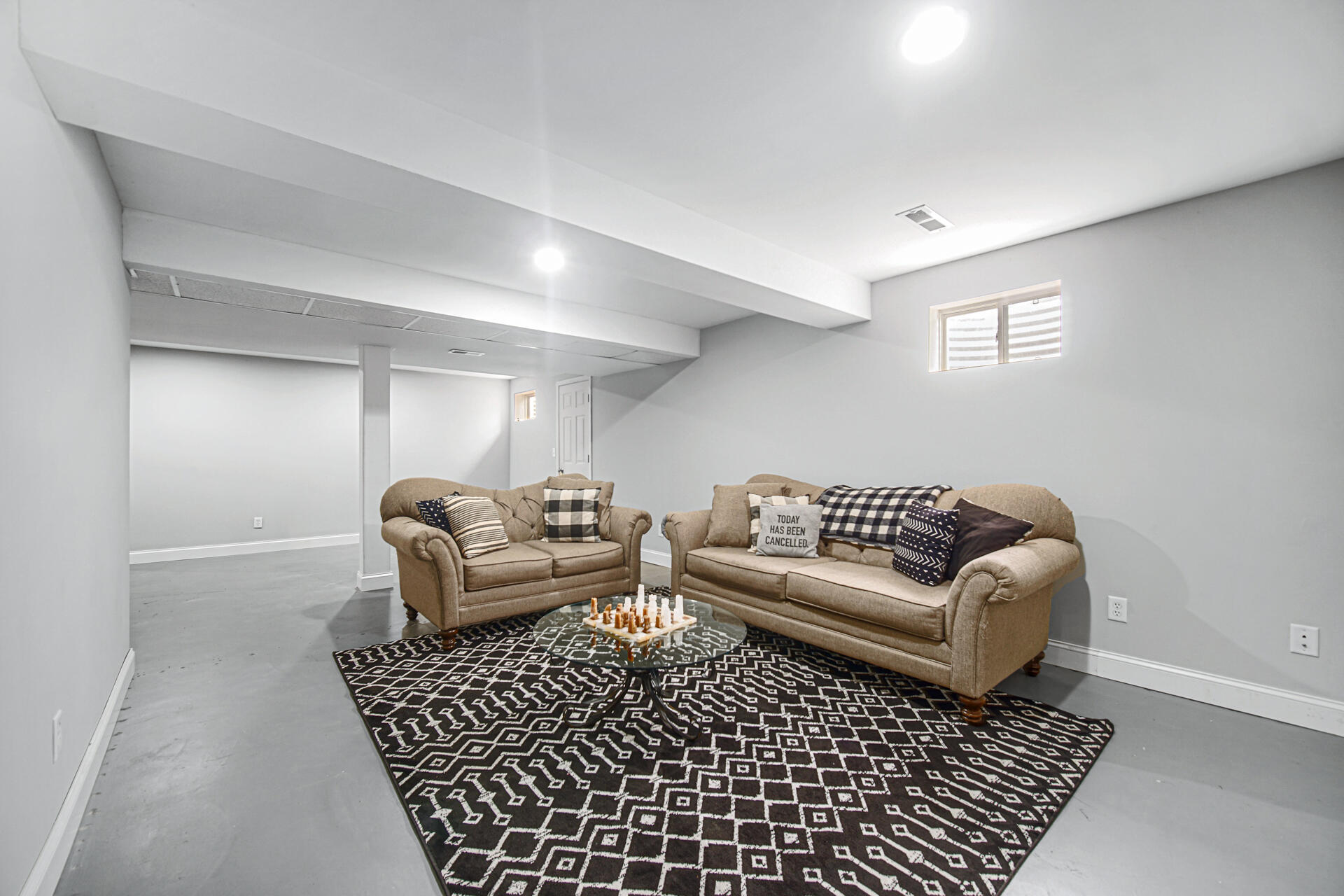 266 Castlewood Drive