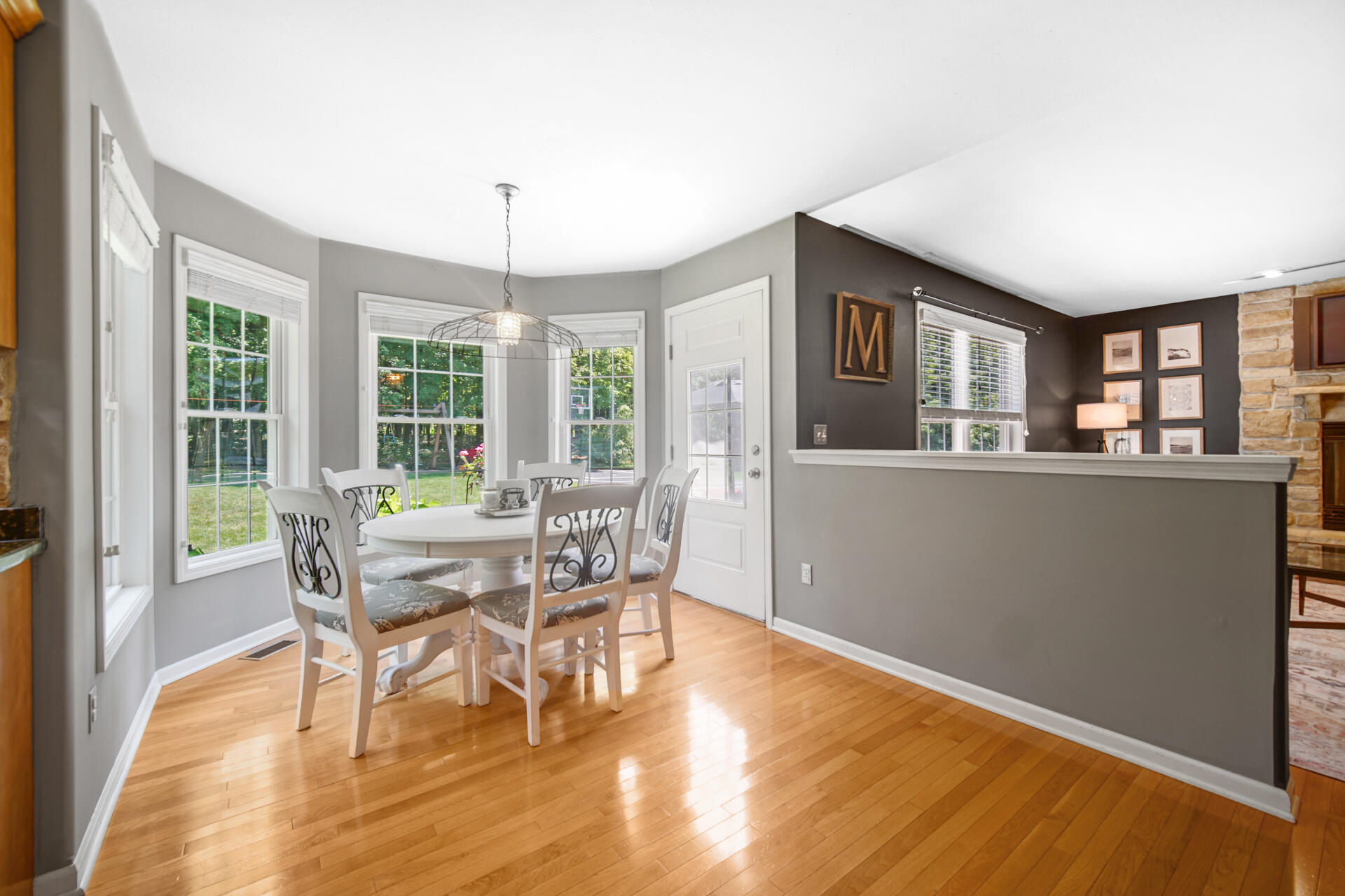 266 Castlewood Drive