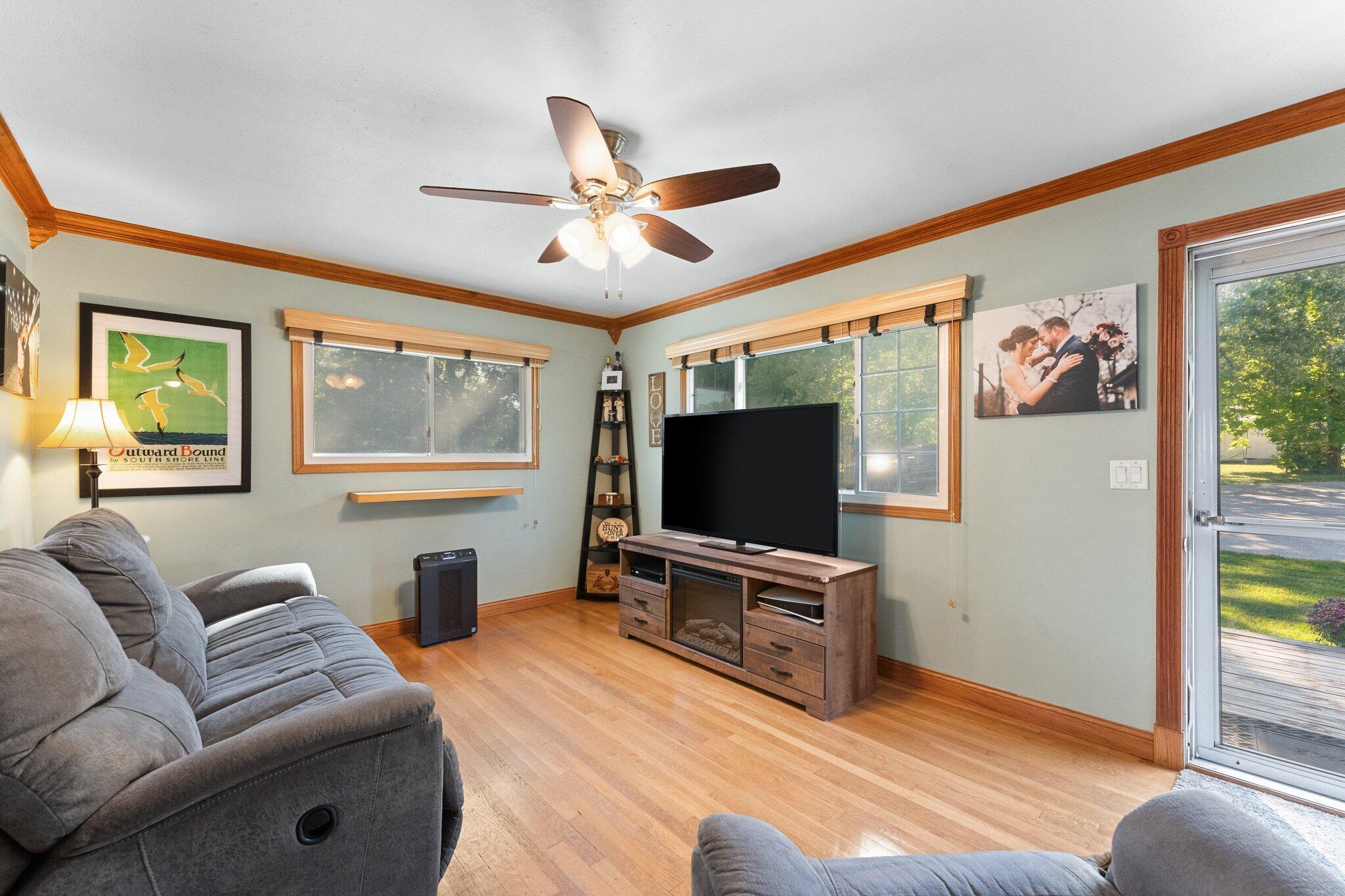5308 Smilax Lane