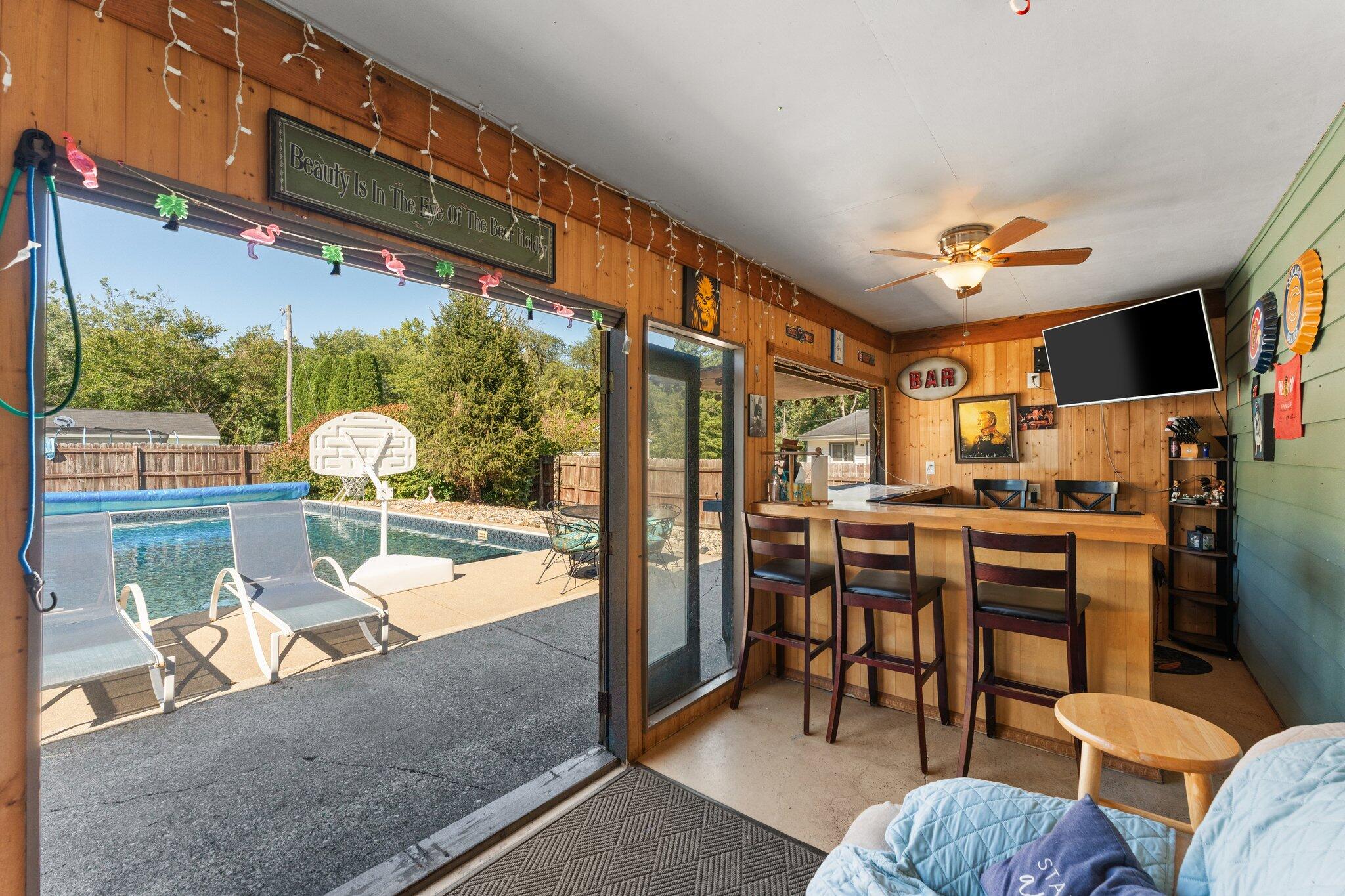 5308 Smilax Lane