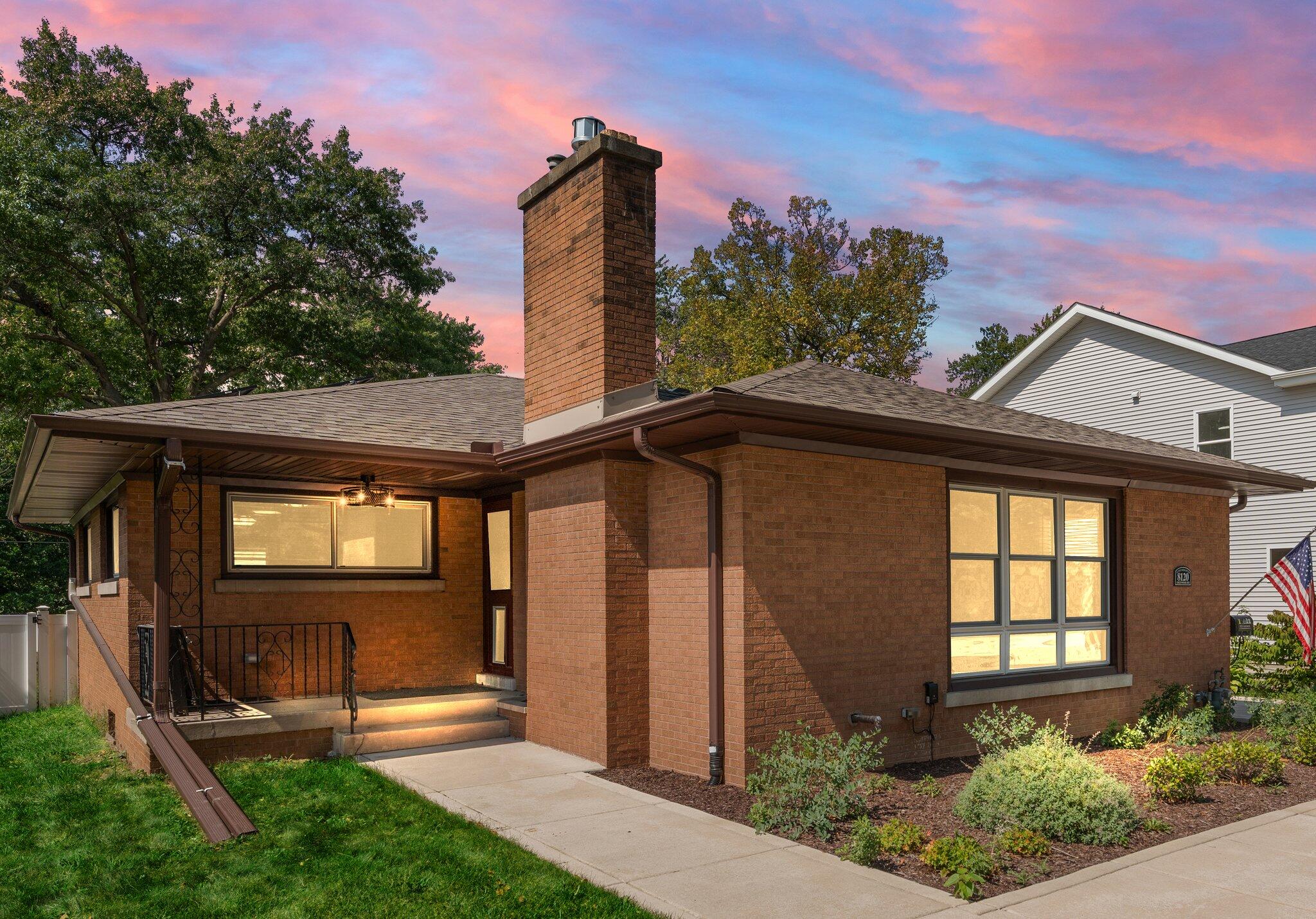 8120 Greenwood Avenue