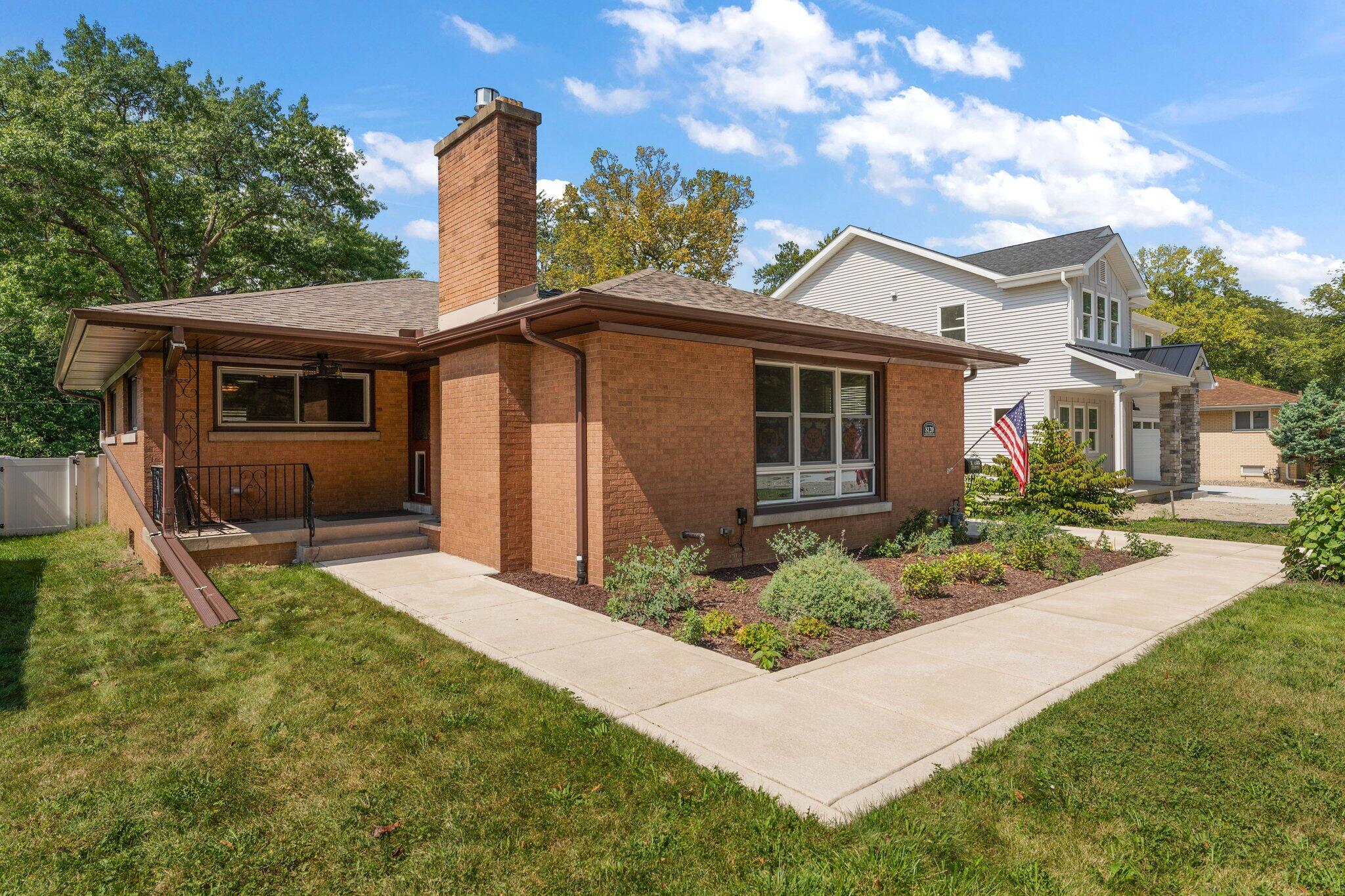 8120 Greenwood Avenue