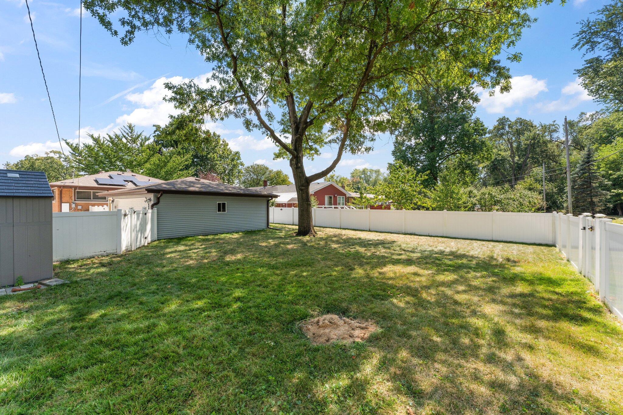 8120 Greenwood Avenue