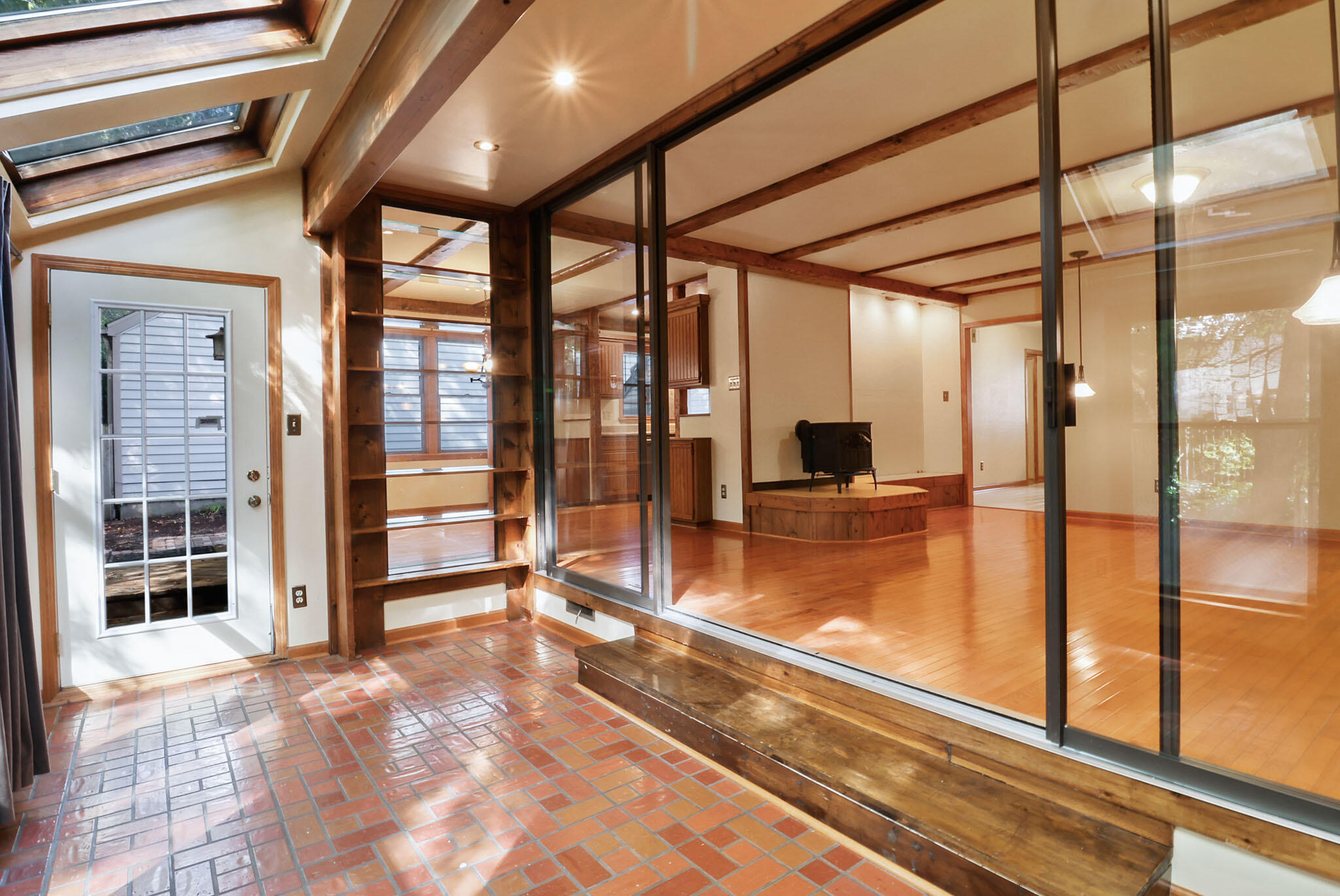 1269 Vanderburgh Street