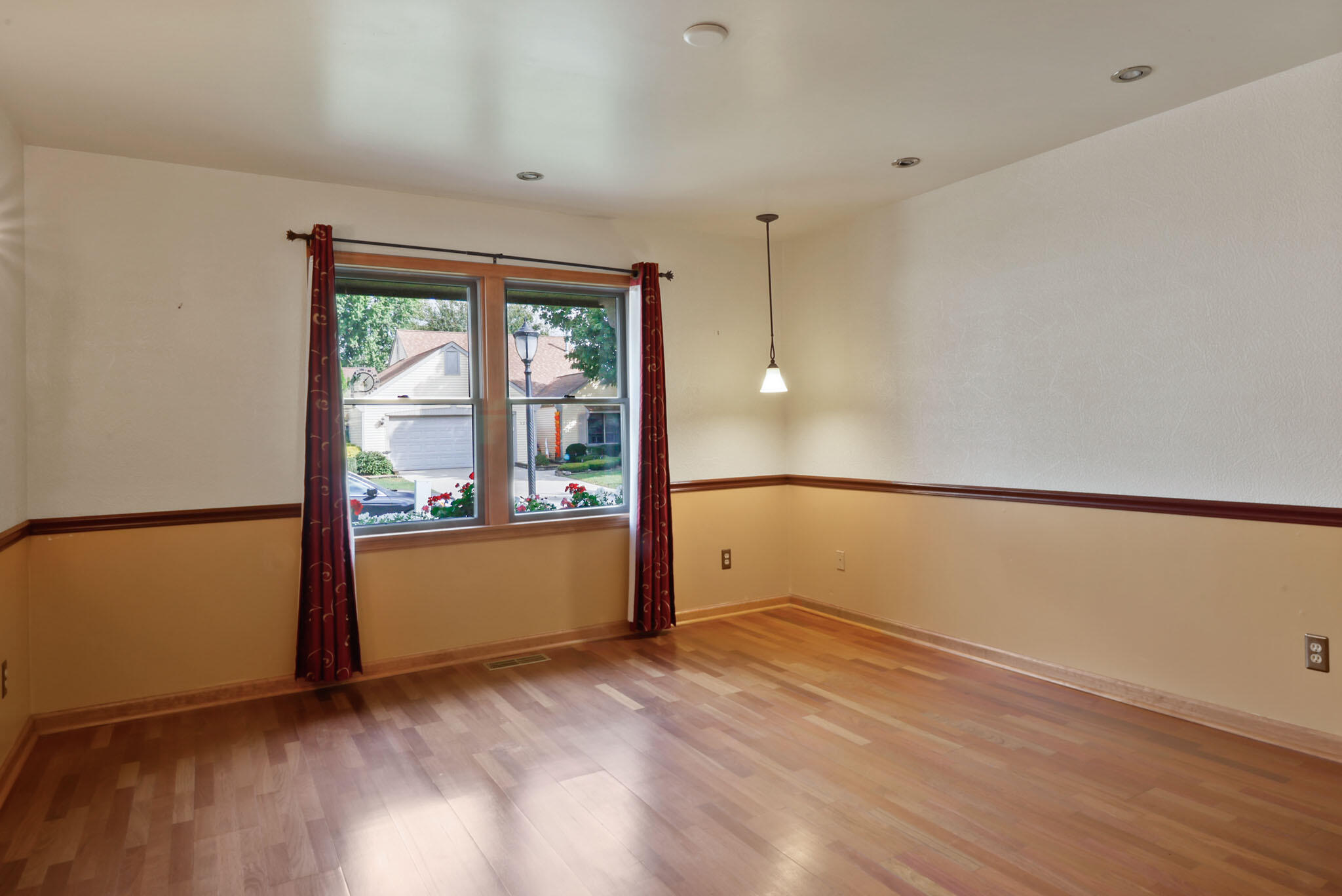 1269 Vanderburgh Street