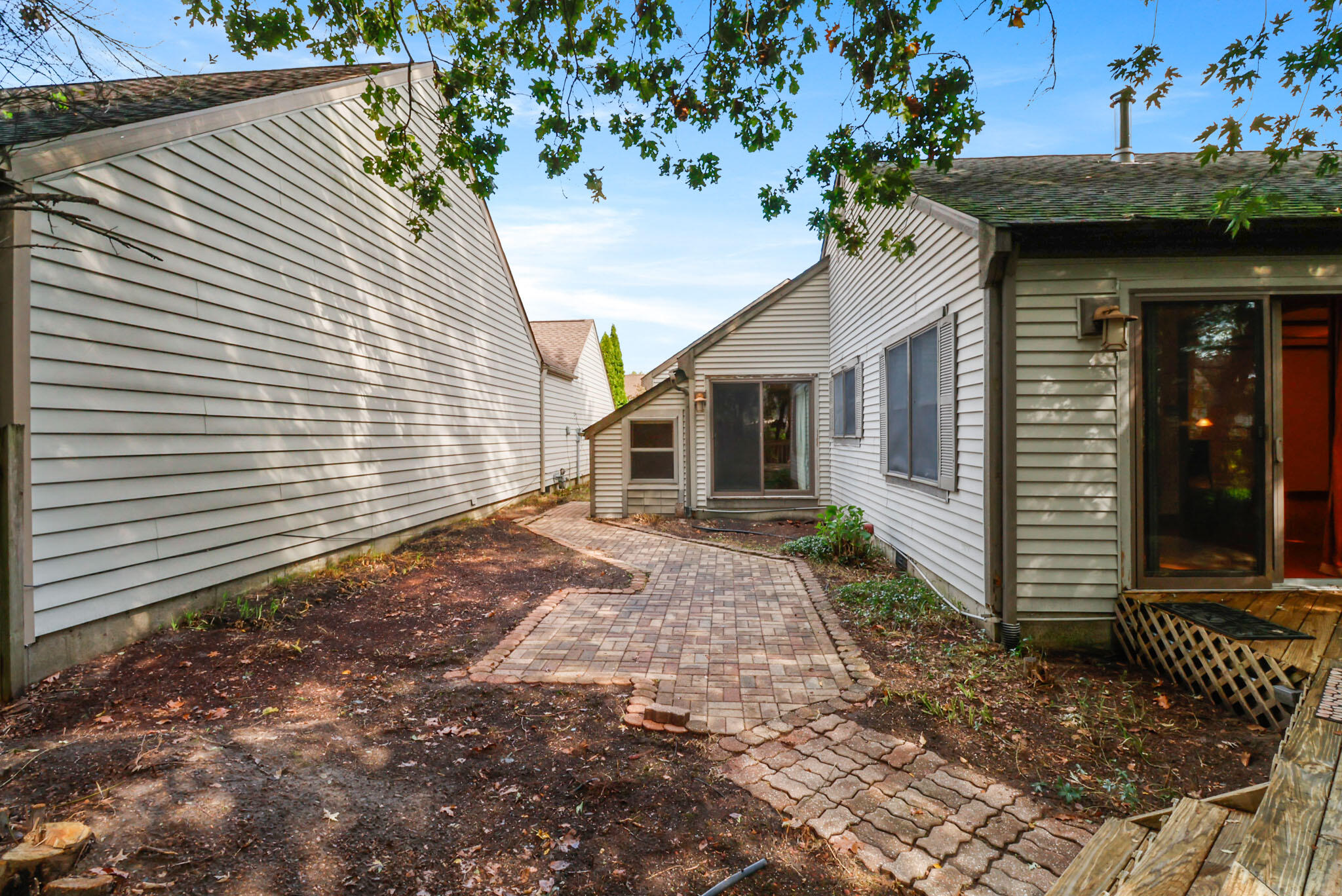 1269 Vanderburgh Street
