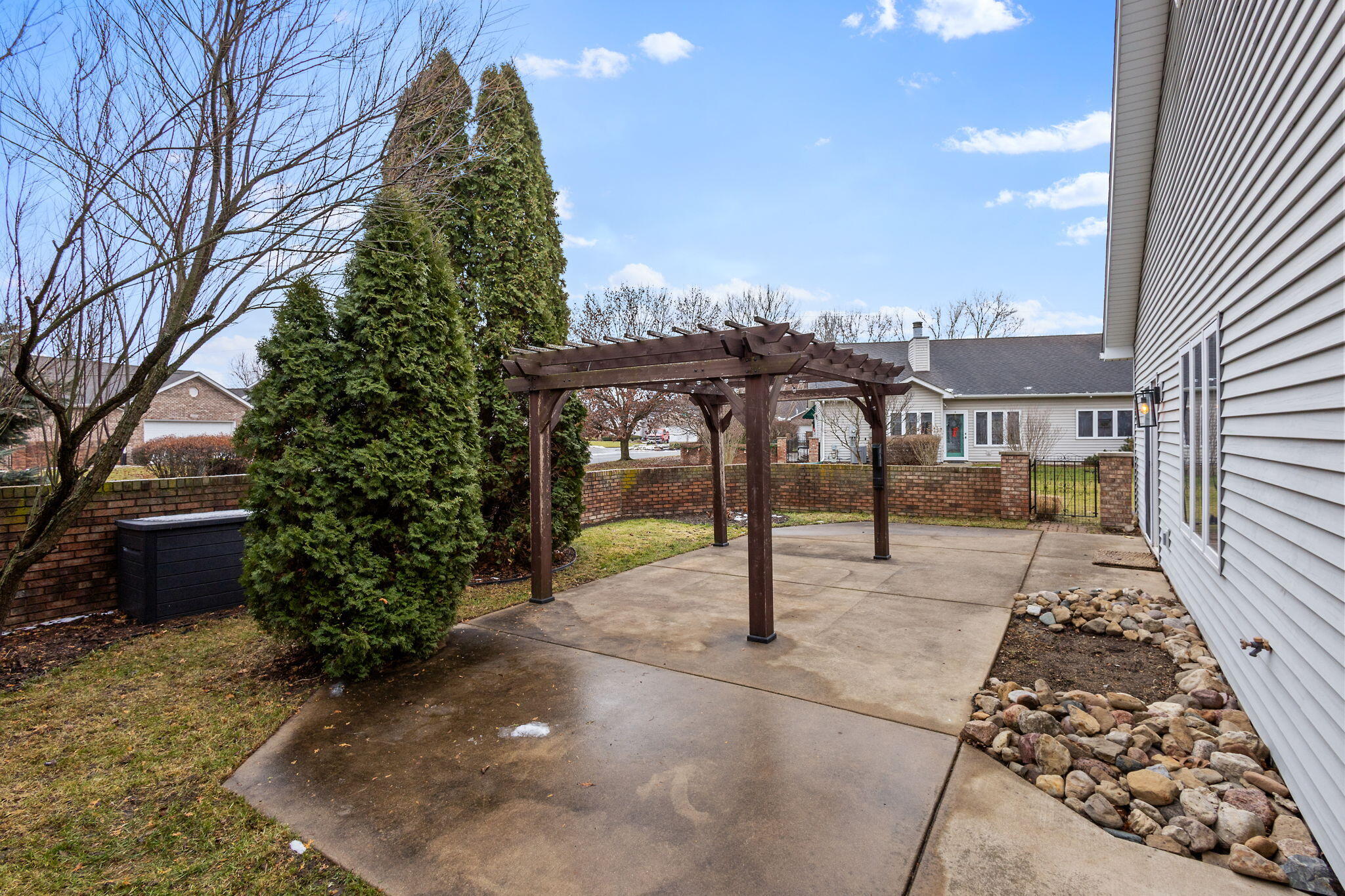 1686 Magnolia Drive