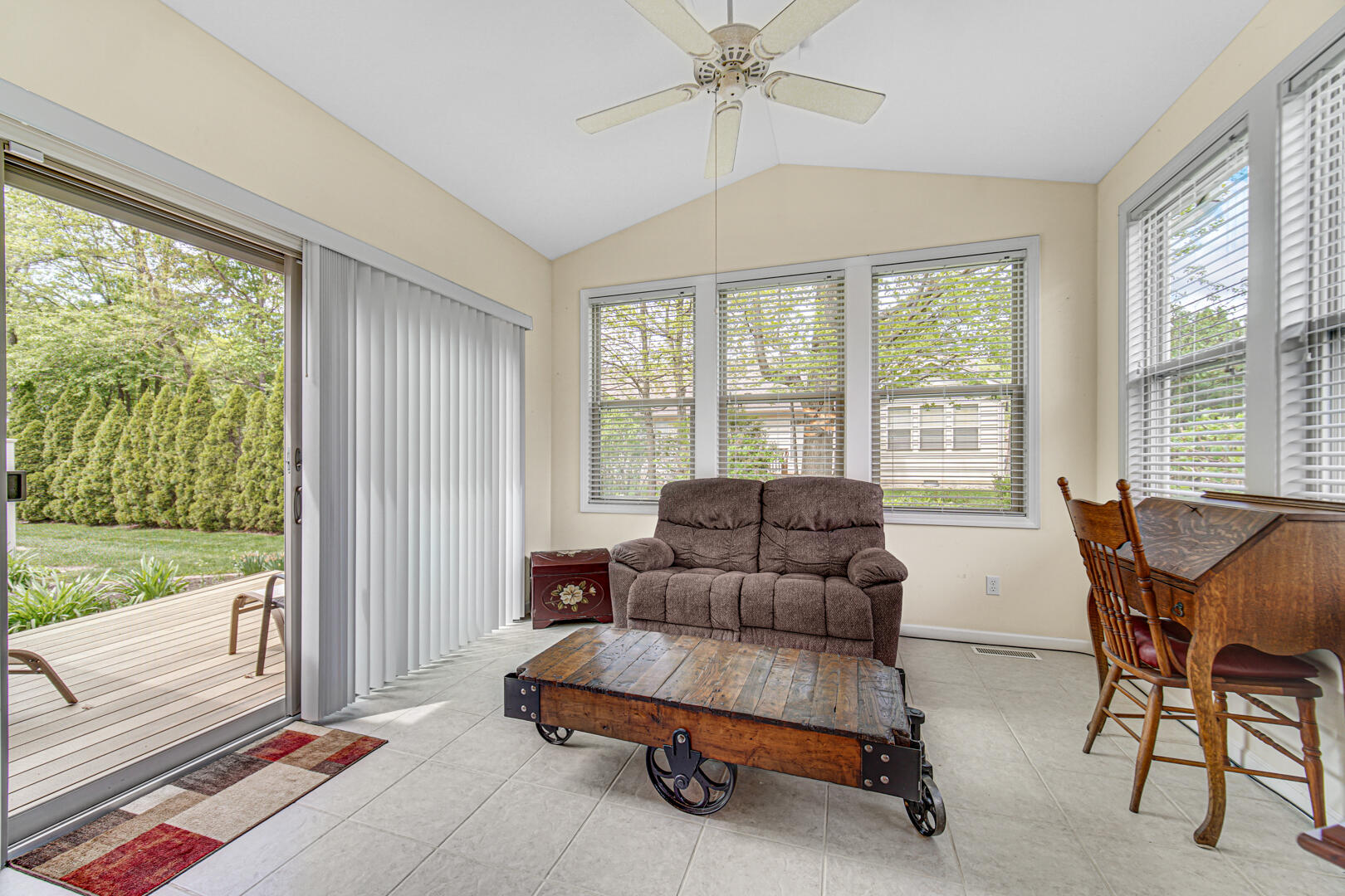 2726 White Pine Circle