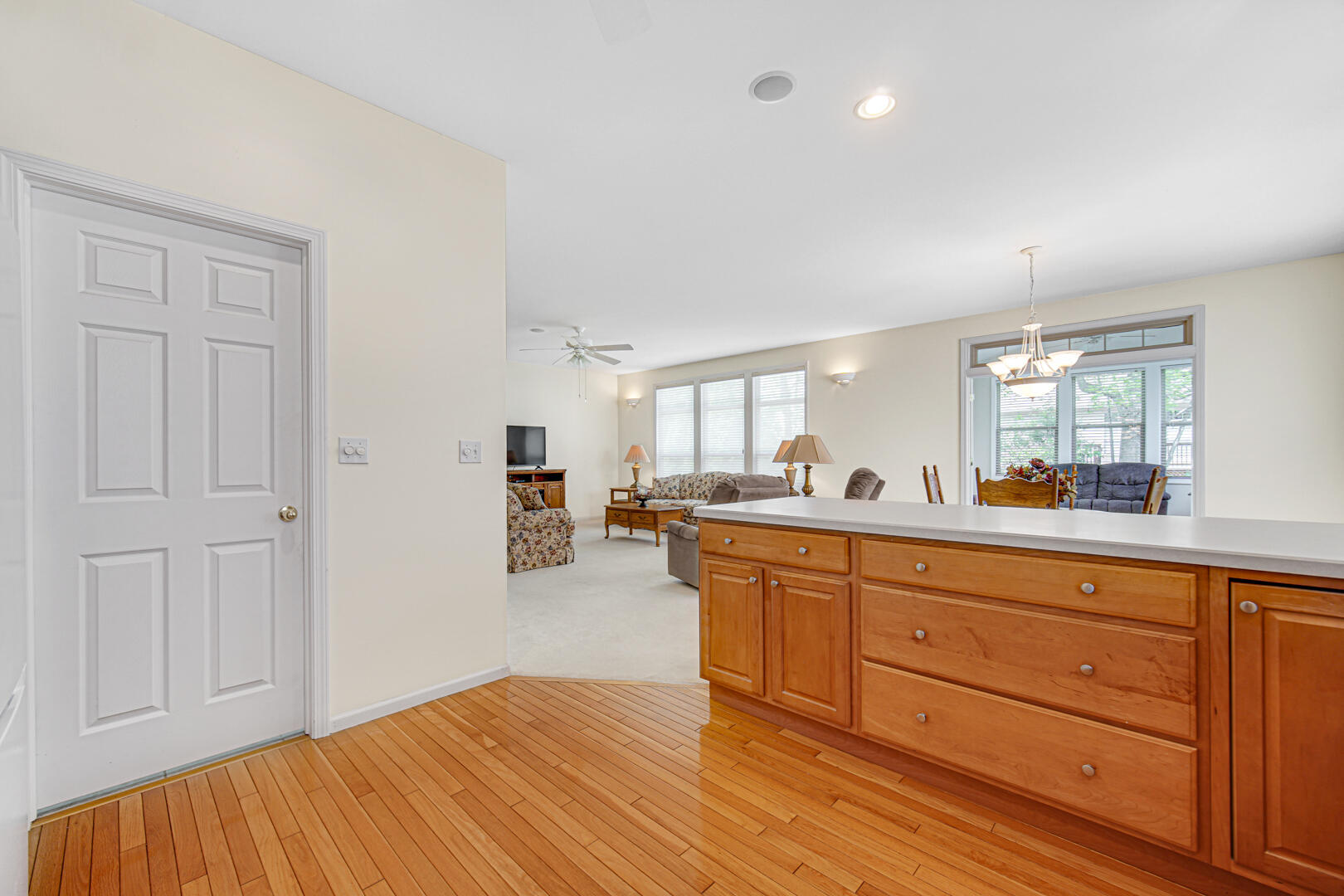 2726 White Pine Circle