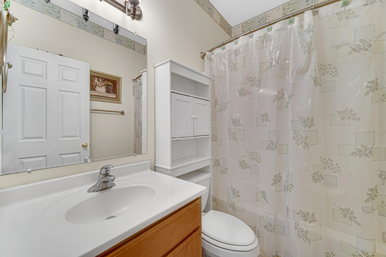 2726 White Pine Circle